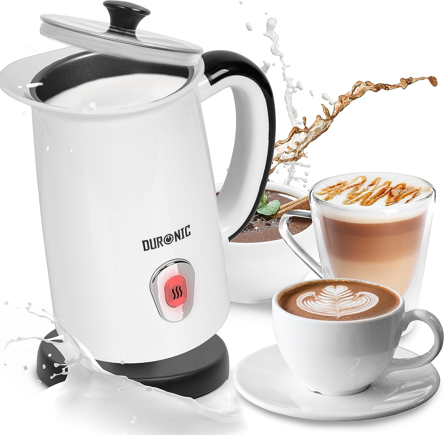 Ein weißer Milchaufschäumer mit Kaffee, Spritzern und Tassen.