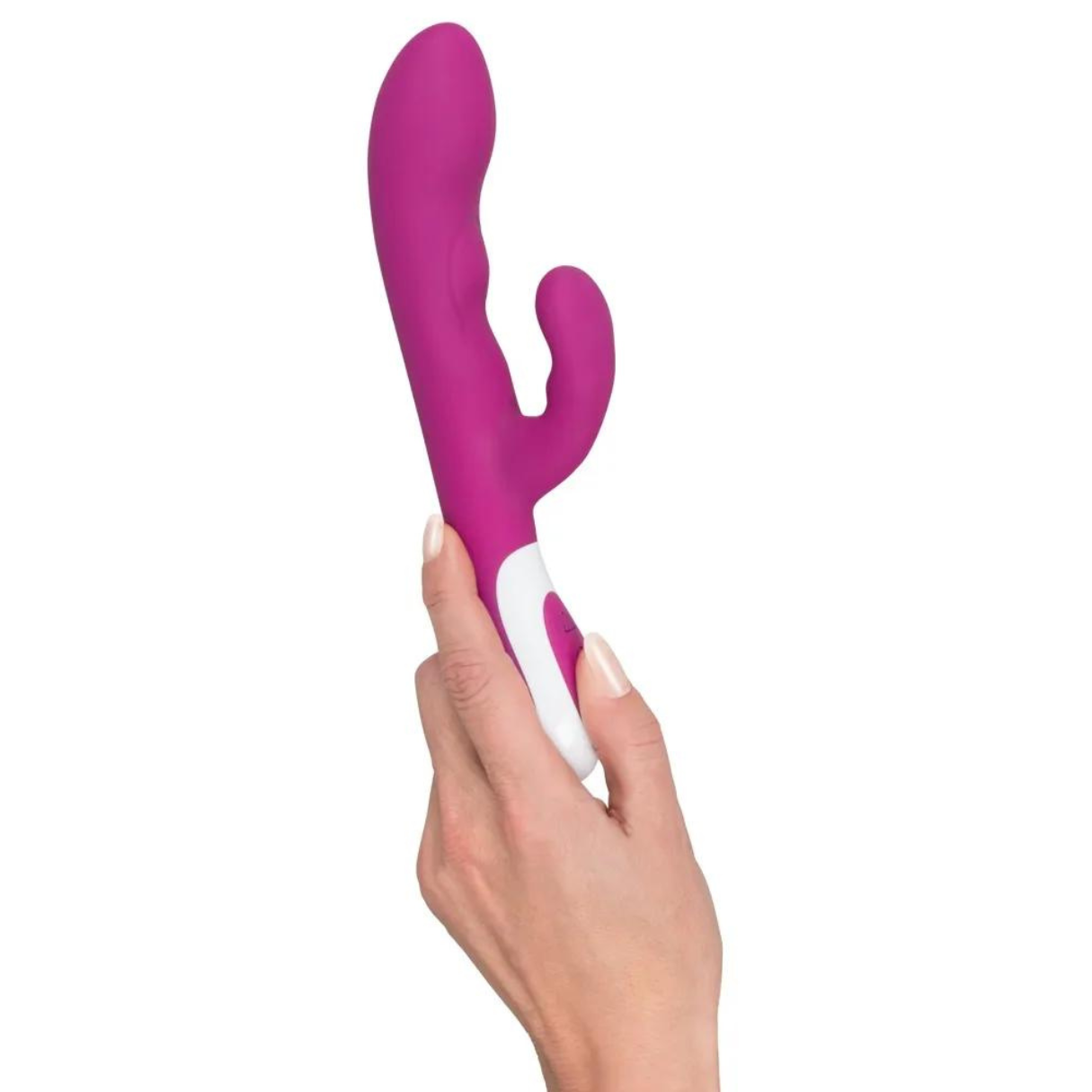 Rosa Sexspielzeug, von einer Hand gehalten, weißer Hintergrund.