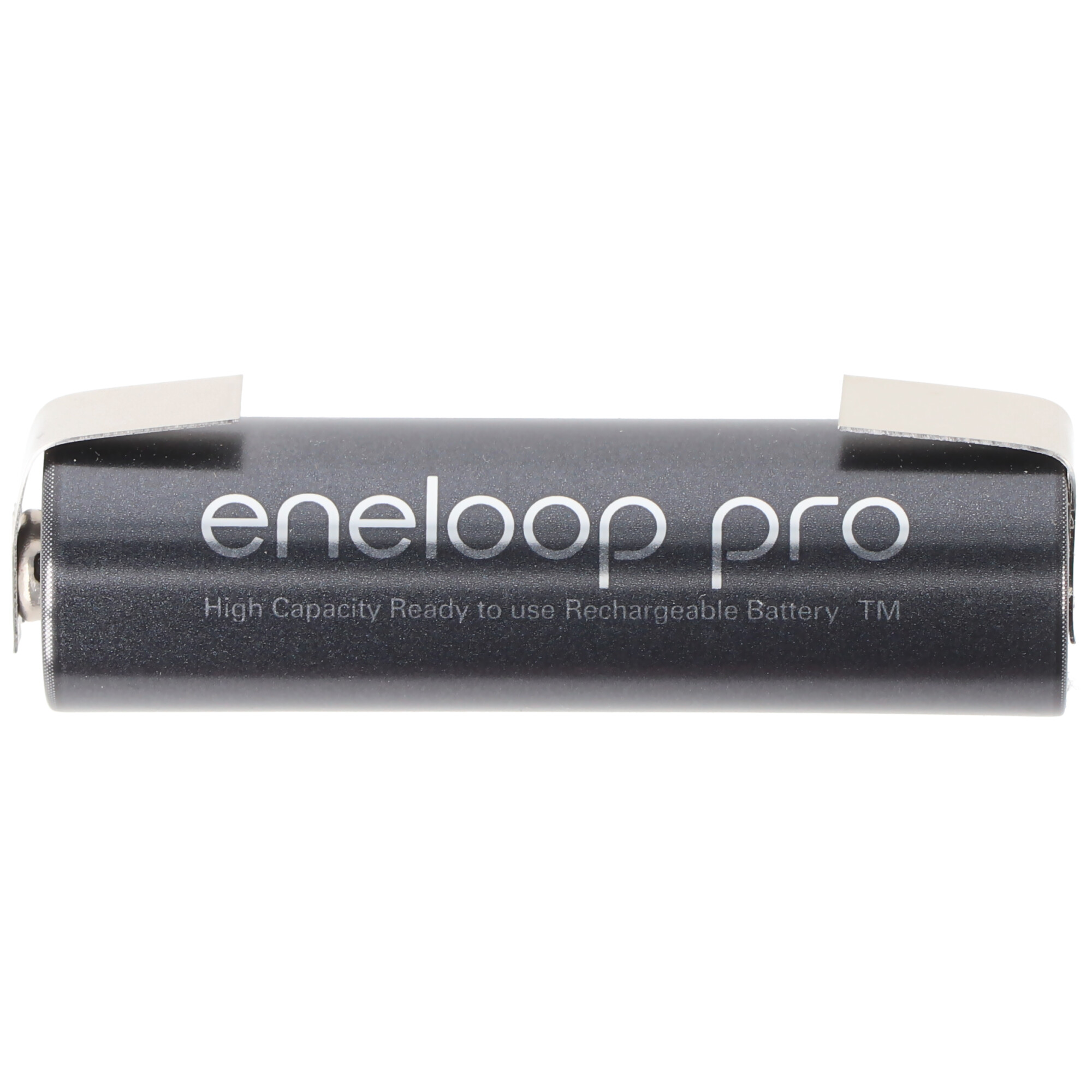 Einzelne wiederaufladbare eneloop pro Batterie mit silbernem Etikett.