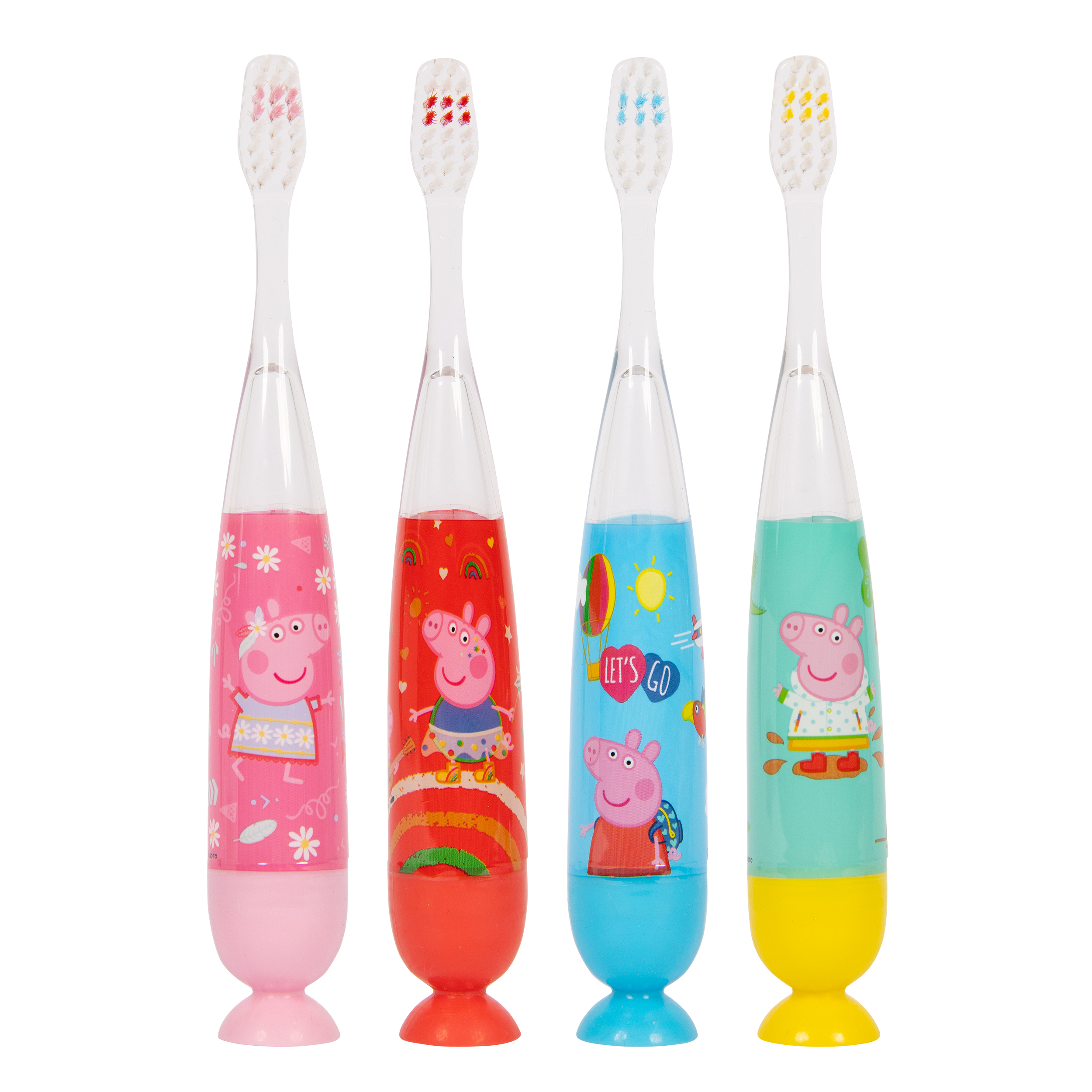Cztery szczoteczki do zębów Peppa Pig z różnokolorowymi uchwytami i główkami szczoteczki. Białe tło.