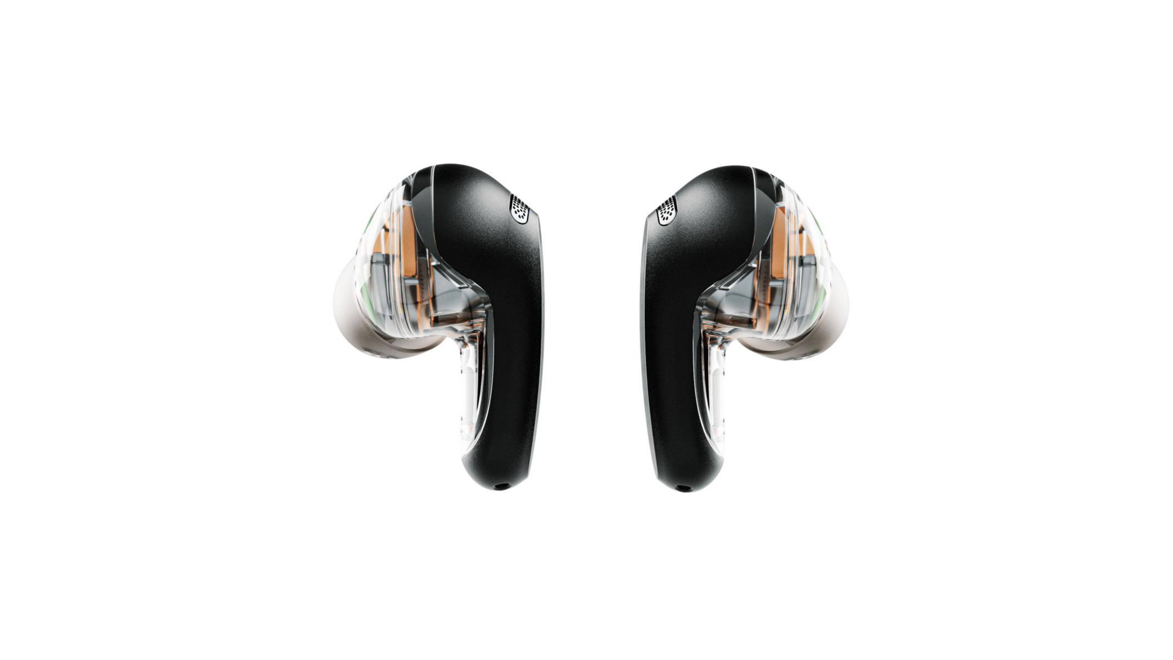 Para czarnych i przezroczystych słuchawek dousznych, pokazujących wewnętrzne komponenty, na białym tle.
