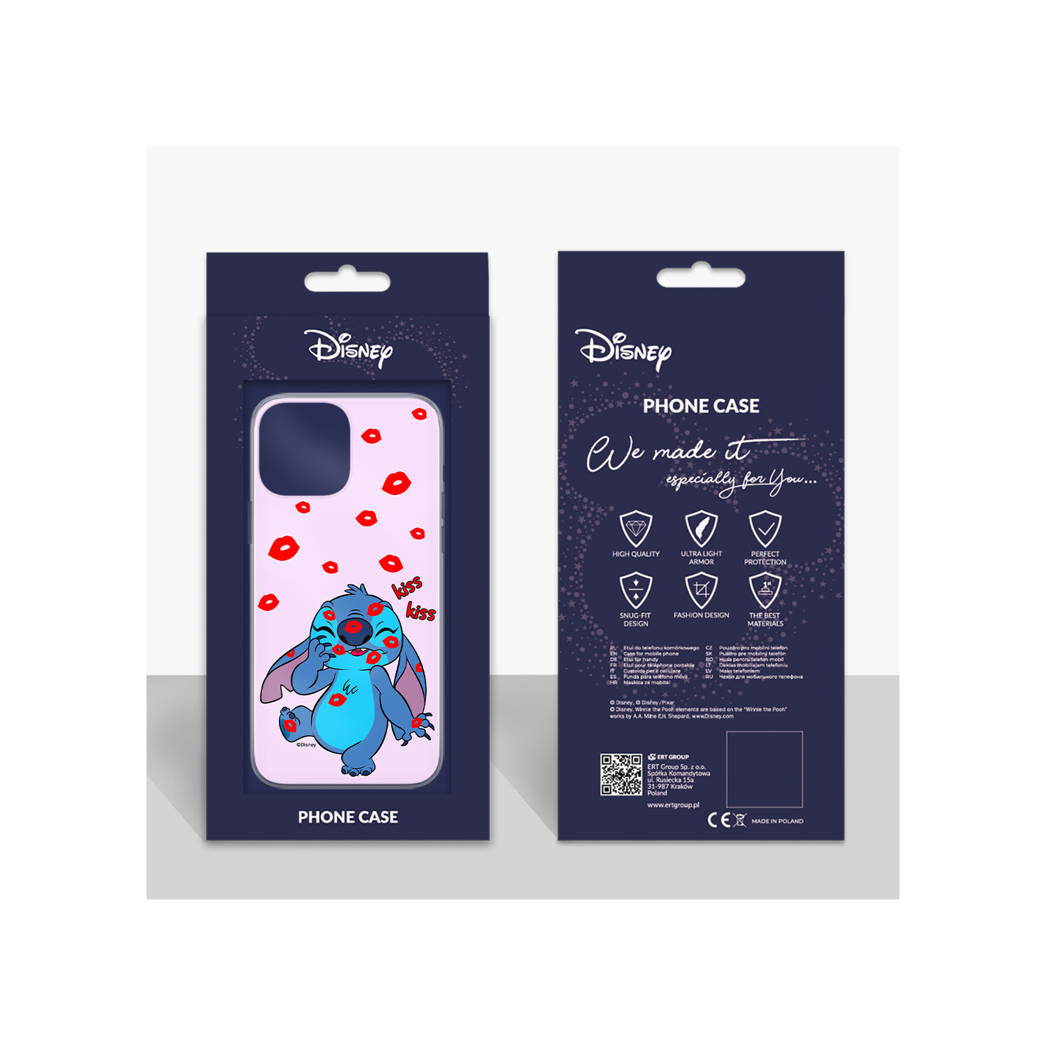 Custodia per telefono in una scatola. La custodia ha un design Stitch con segni di baci rossi.