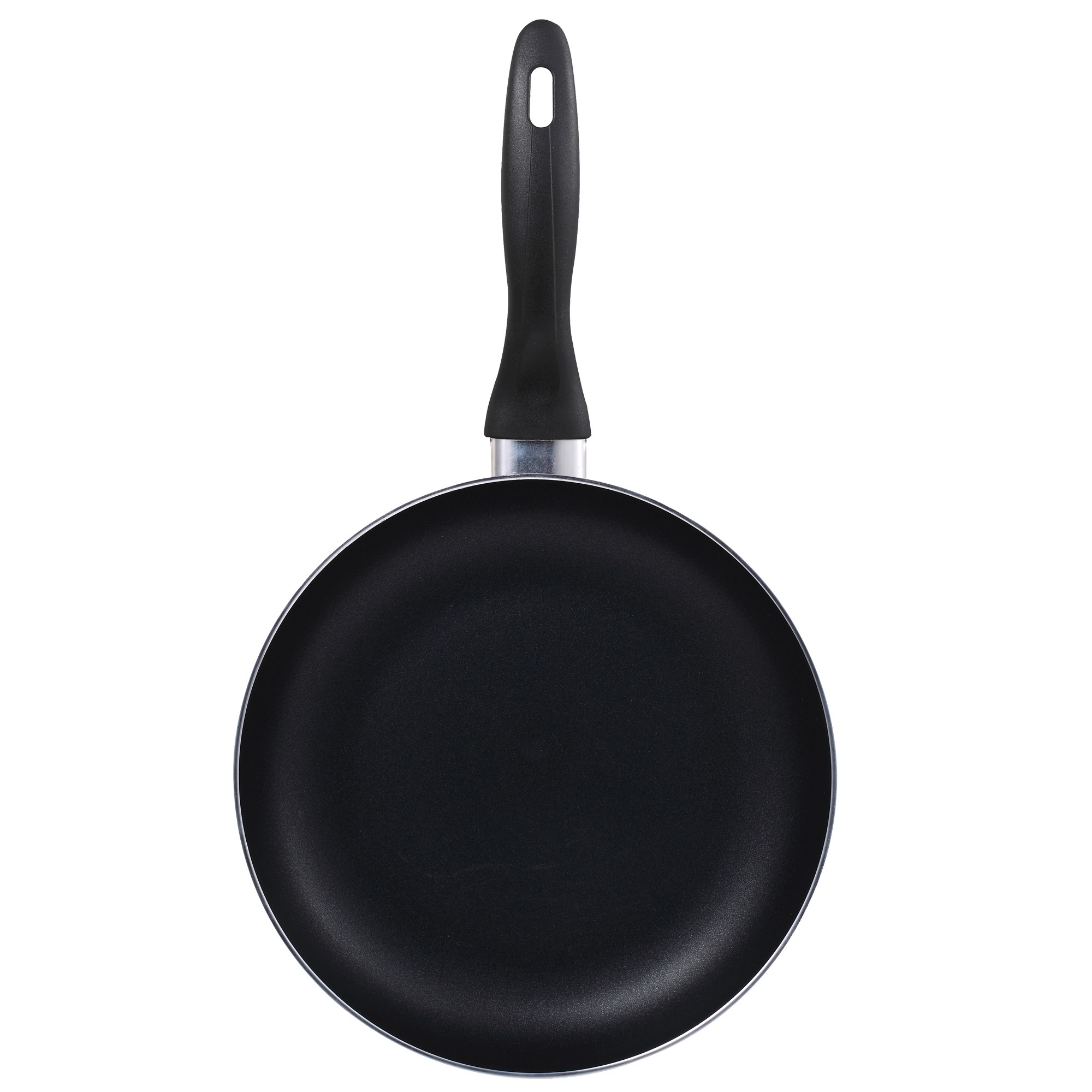 Una sartén negra con mango negro, fondo blanco.