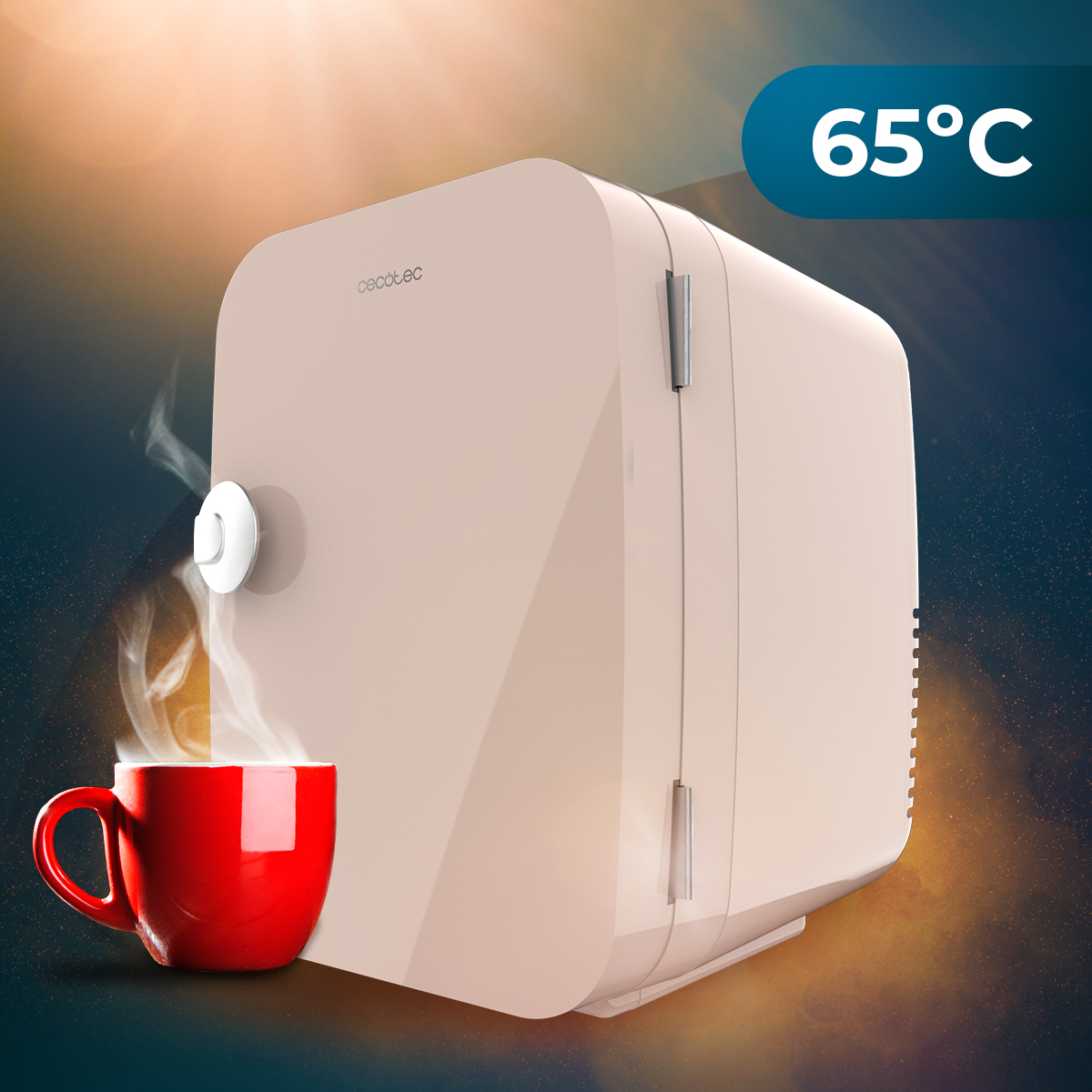 Un pequeño frigorífico blanco con una taza de café roja y vapor, con una pantalla de temperatura de 65°C.