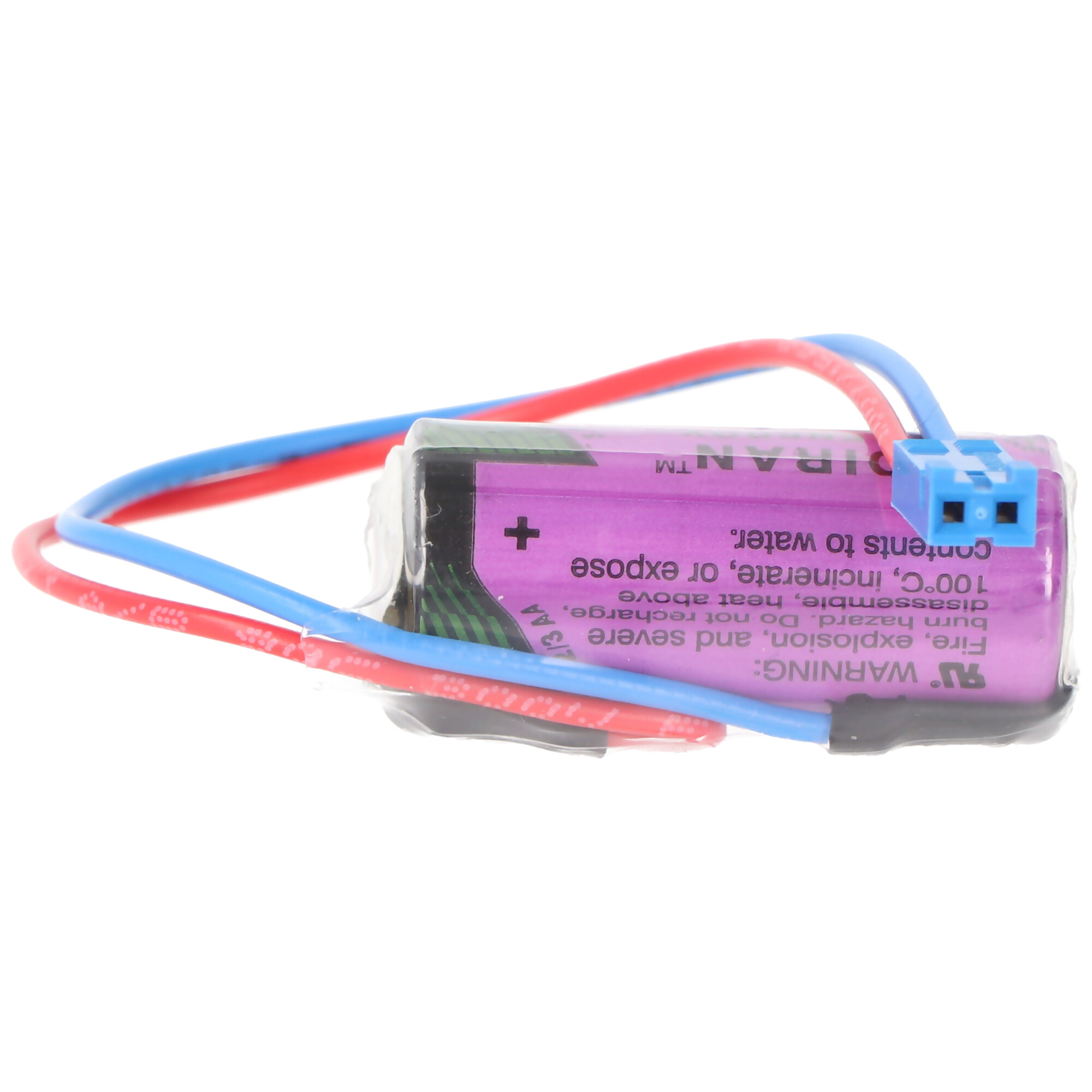 Eine zylindrische Batterie mit Drähten und einem Stecker.