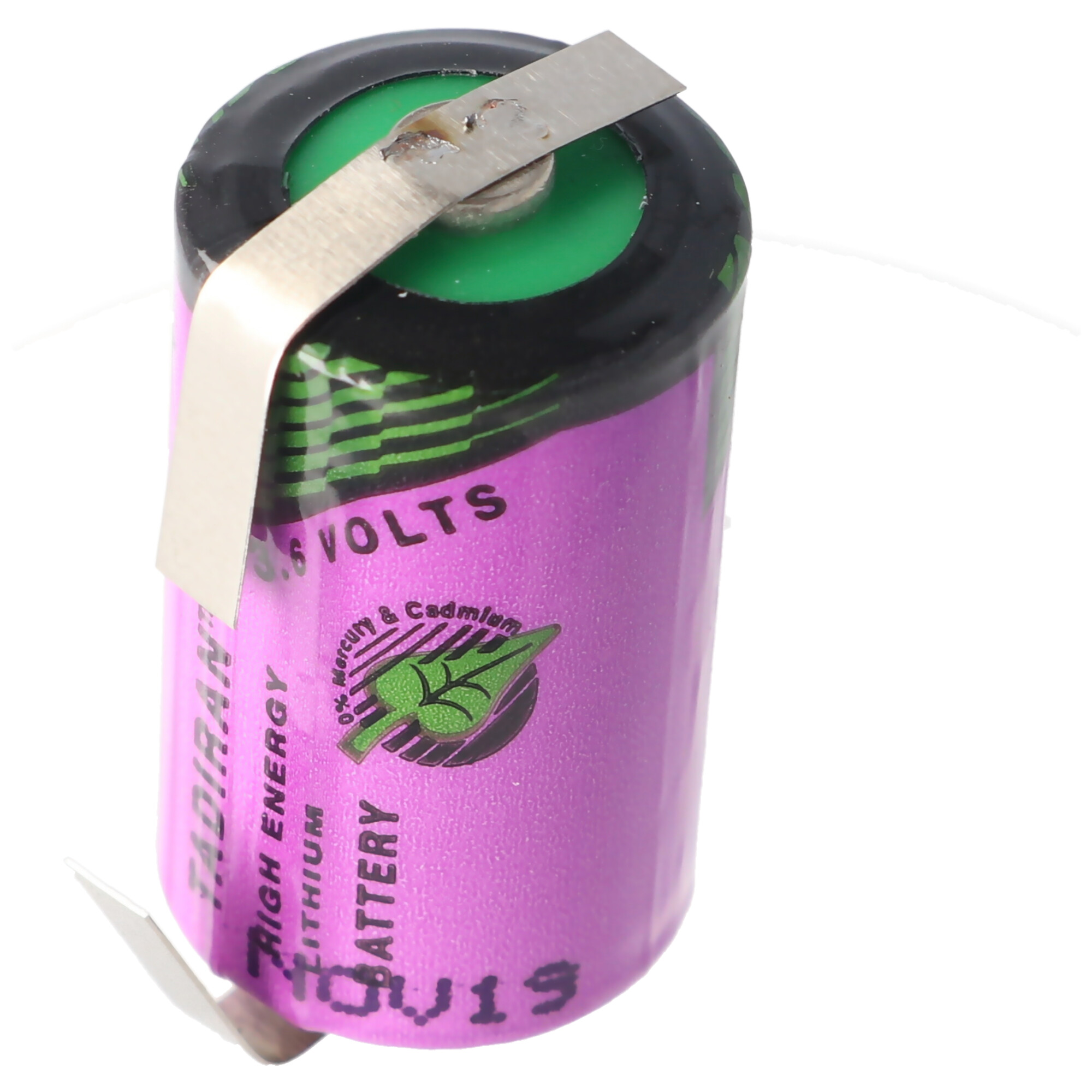 Batterie, lila und schwarz, mit Metalllasche und grünem Deckel, weißer Hintergrund.