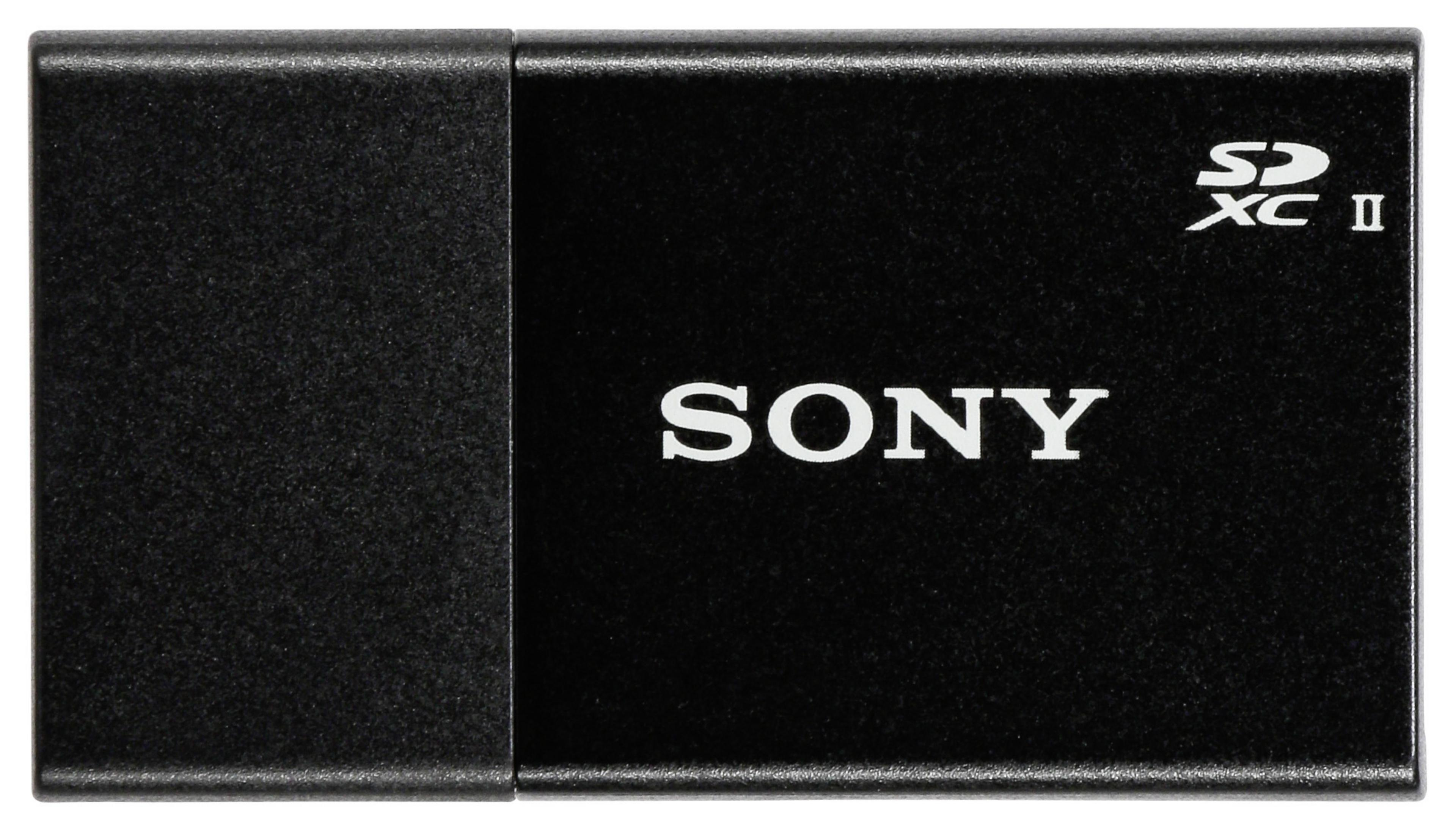Eine schwarze Sony SDXC II Speicherkarte auf weißem Hintergrund.