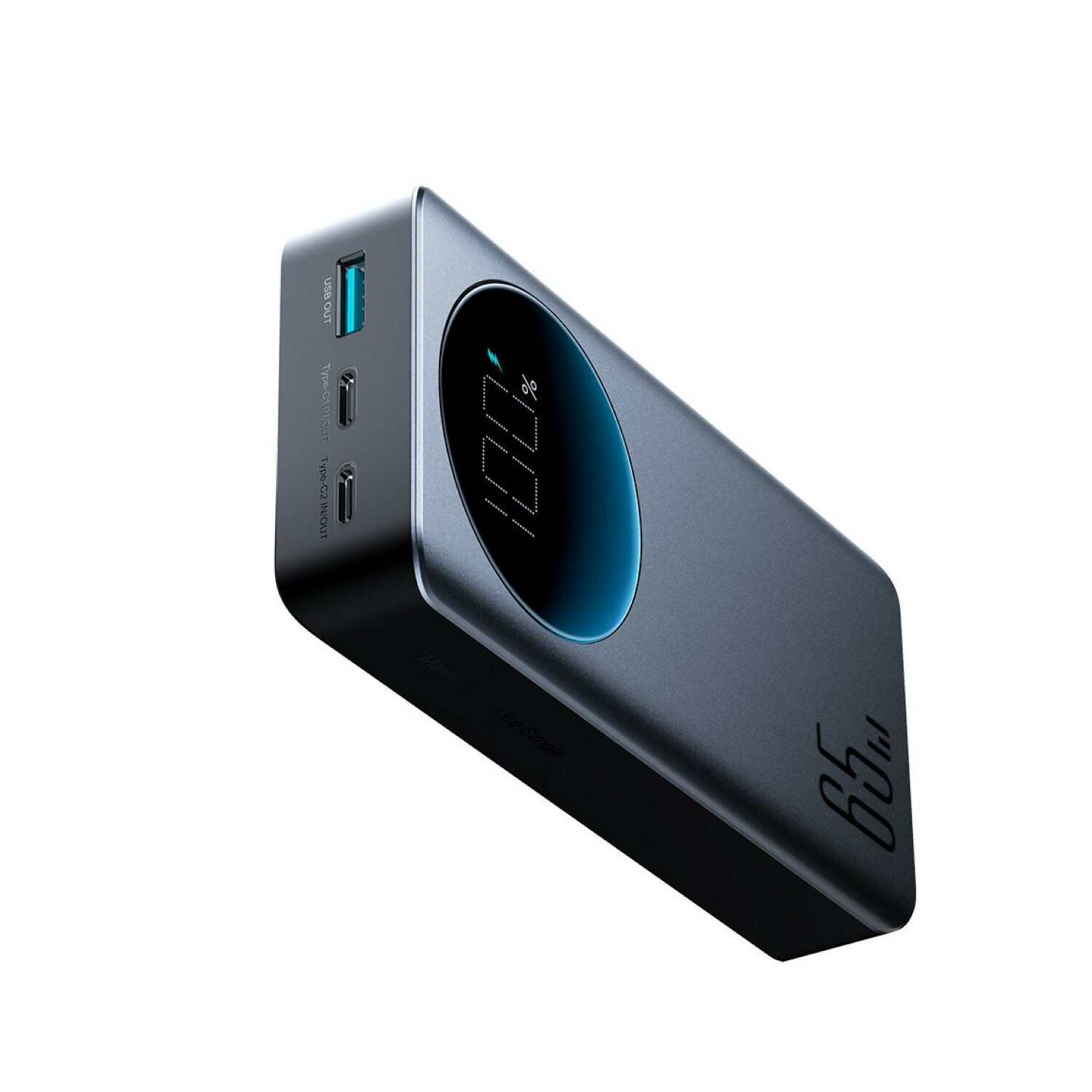 Szary power bank z ekranem pokazującym 100%. Porty USB z boku.