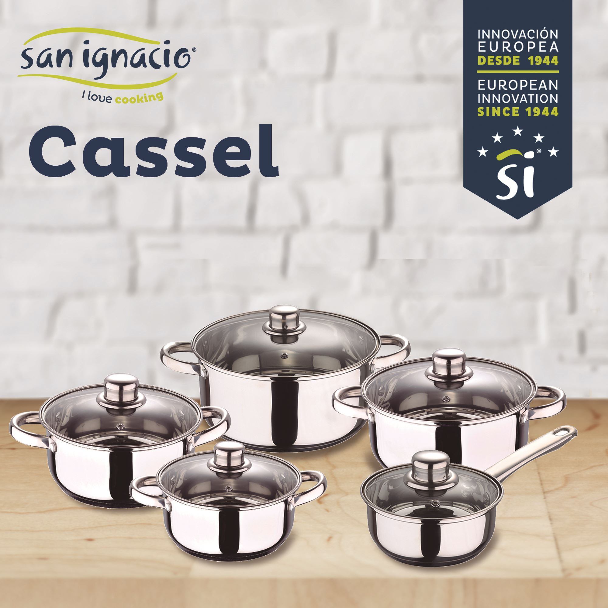 Juego de utensilios de cocina de acero inoxidable de San Ignacio, con tapas de cristal. Incluye ollas y una sartén.
