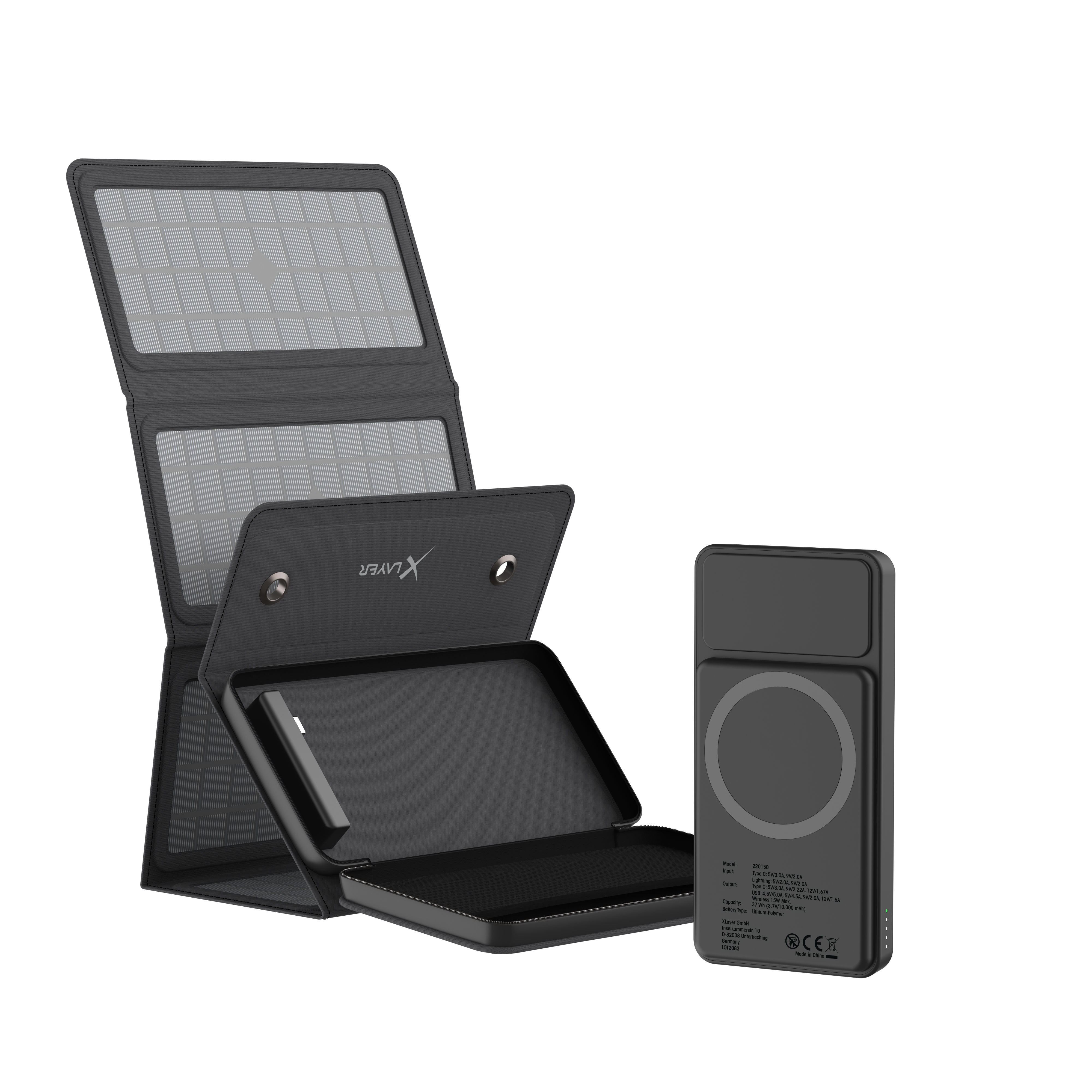 Schwarzes Solarpanel-Gehäuse mit Ständer und einem schwarzen tragbaren Ladegerät. Das Gehäuse ist geöffnet und abgewinkelt.