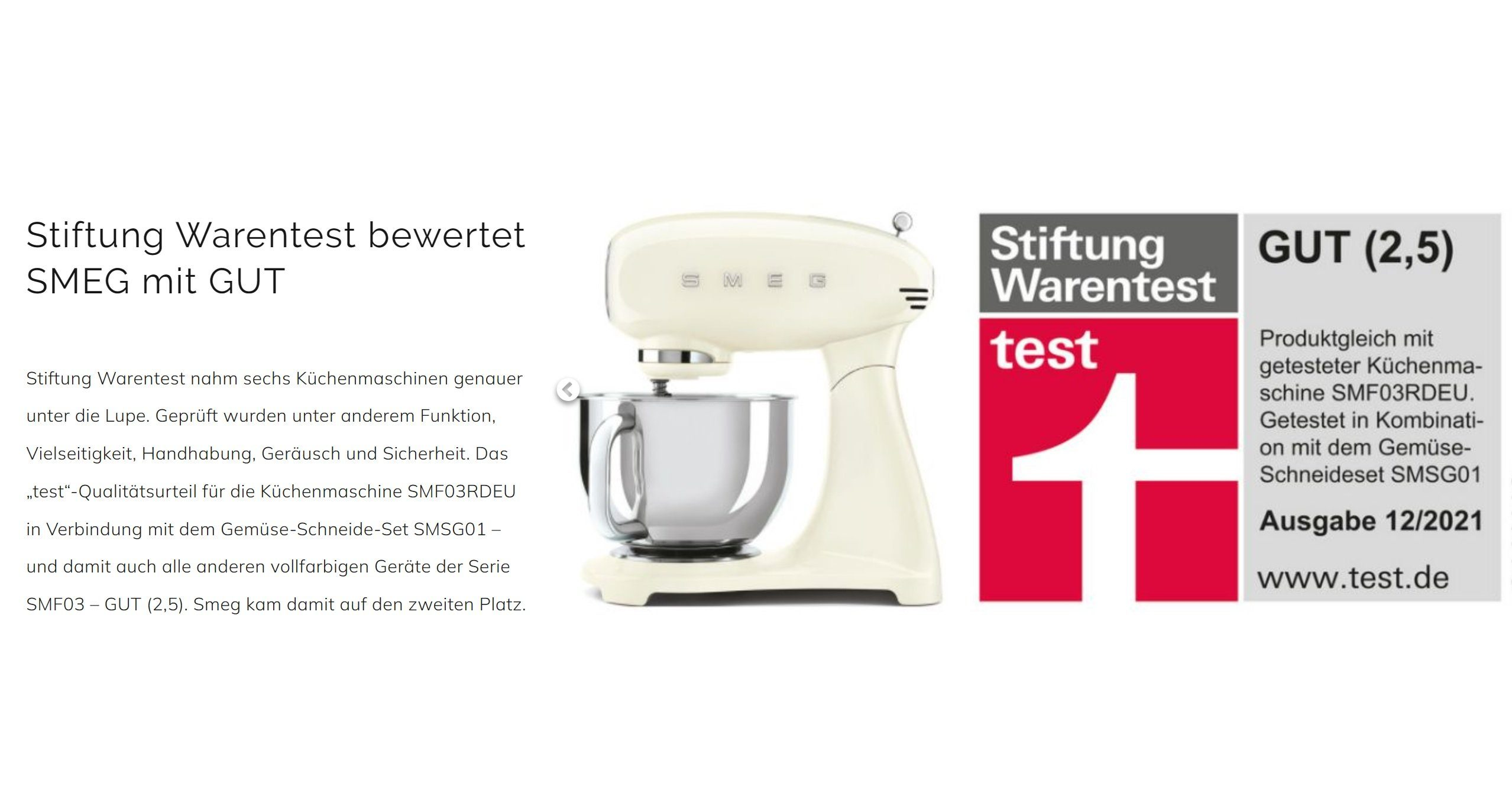 Ein Smeg-Küchenmixer mit der Bewertung 'GUT (2,5)' von 'Stiftung Warentest' und Text.