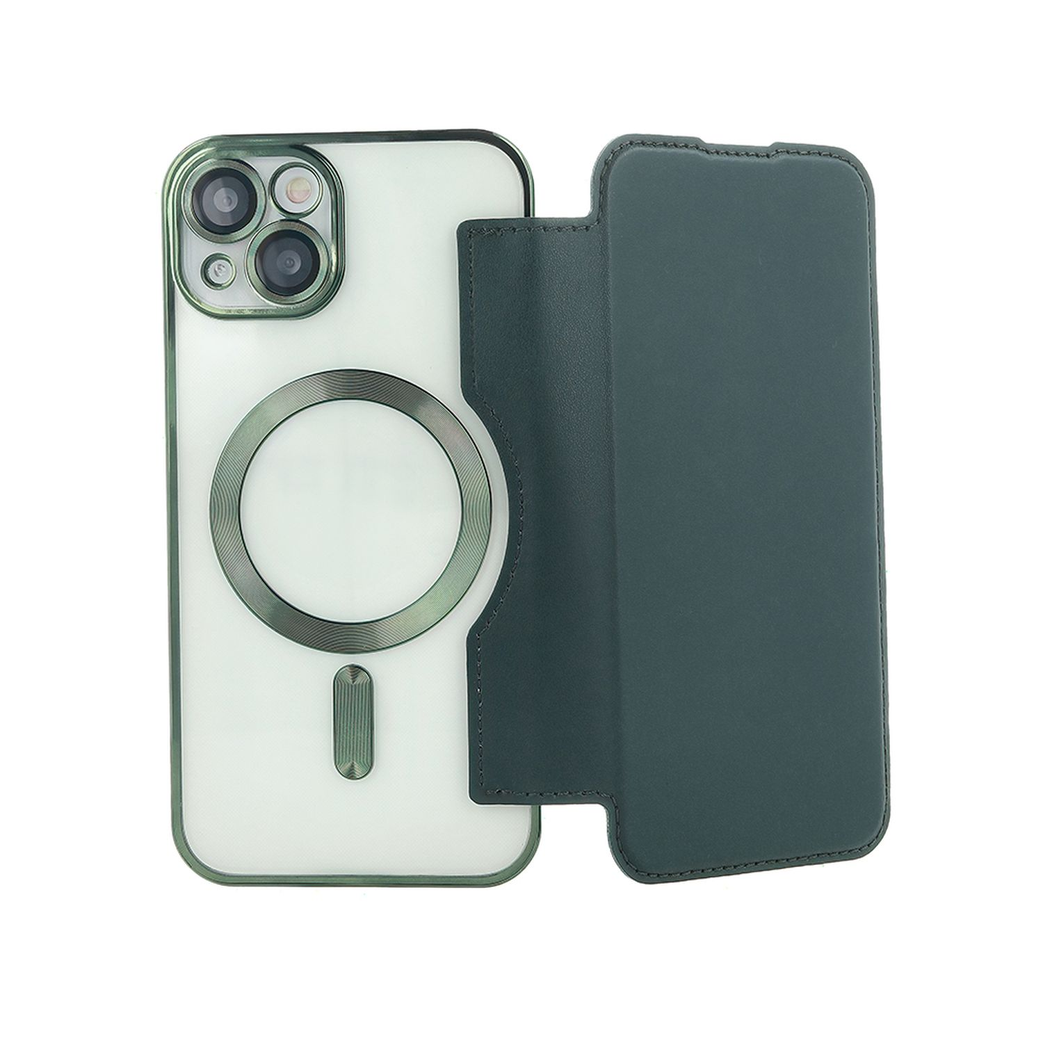 Custodia verde per telefono con patta aperta. Anello e fotocamera argentati. Sfondo bianco.