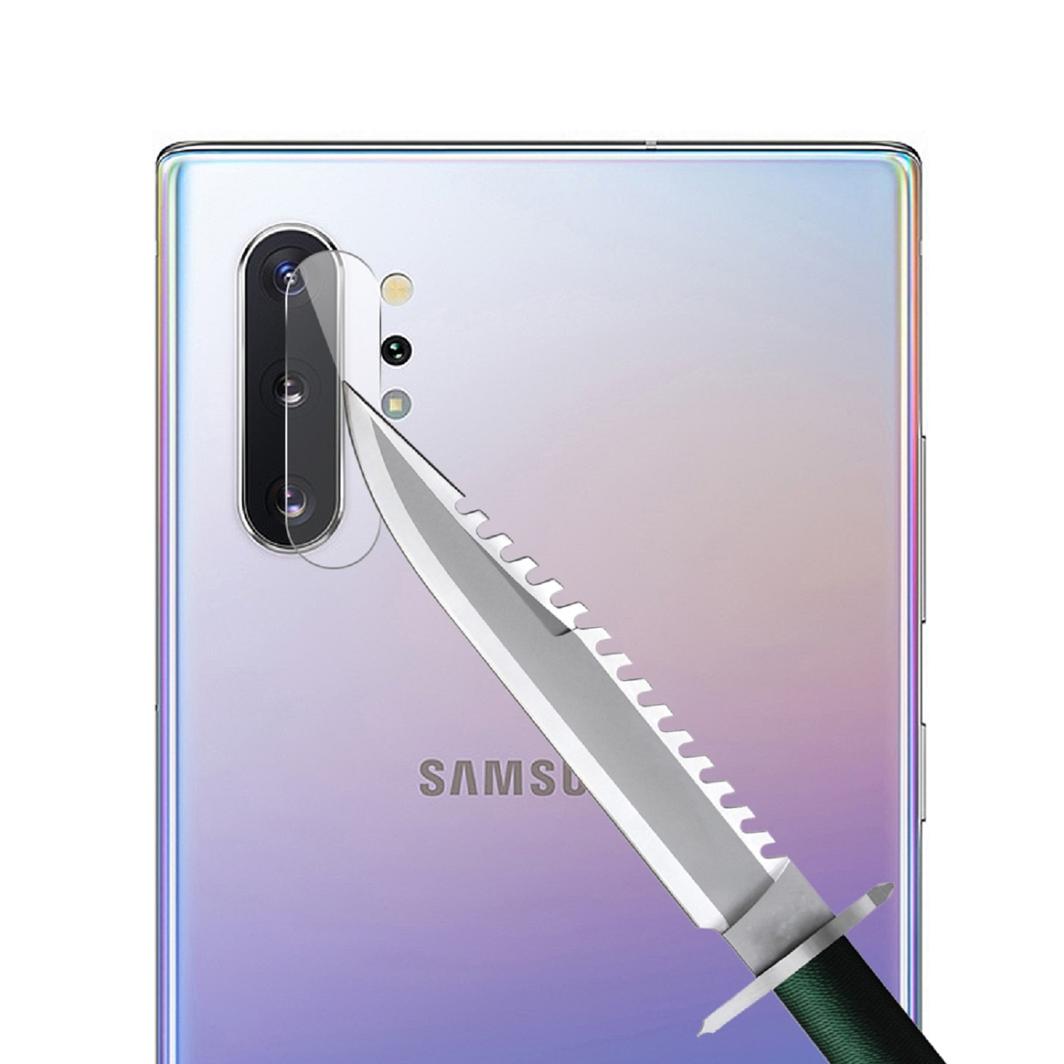Telefon mit Displayschutz, der mit einem Messer geschnitten wird. Das Telefon liegt auf weißem Untergrund.