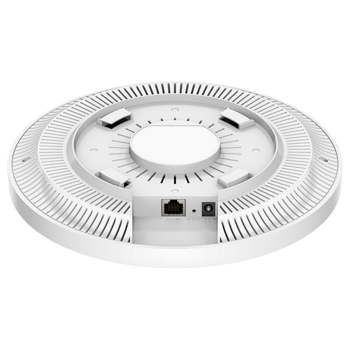 Tavana monte edilmiş, beyaz, yuvarlak bir ağ erişim noktası, gri bir Ethernet portu ve güç girişi ile.
