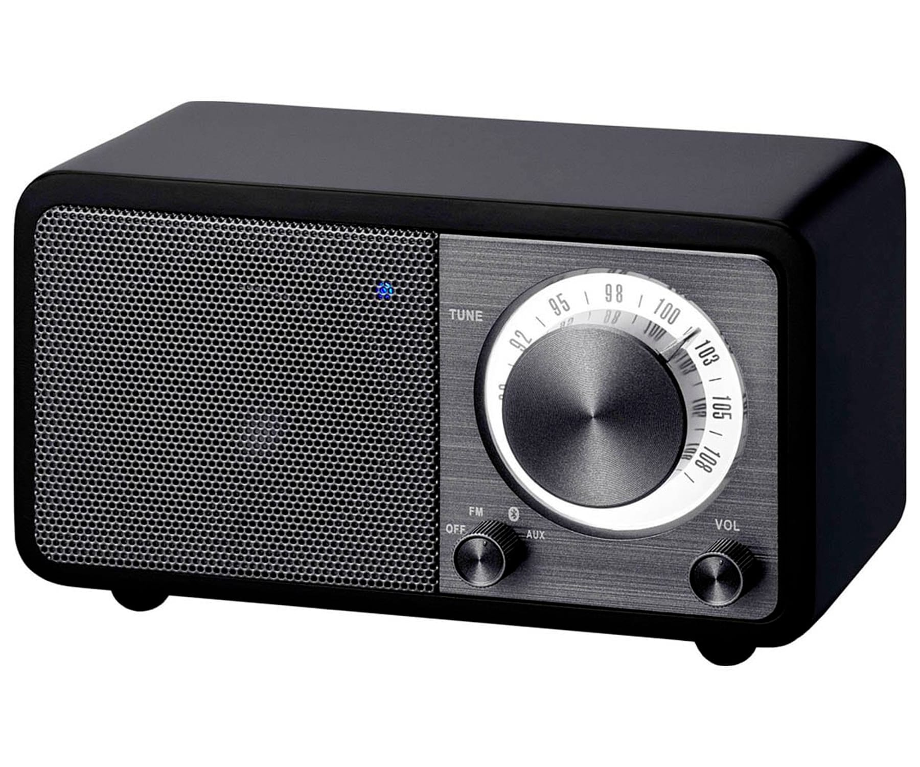 Czarno-białe radio w stylu retro z głośnikiem, pokrętłem strojenia i regulacją głośności. Ma metalową osłonę głośnika.