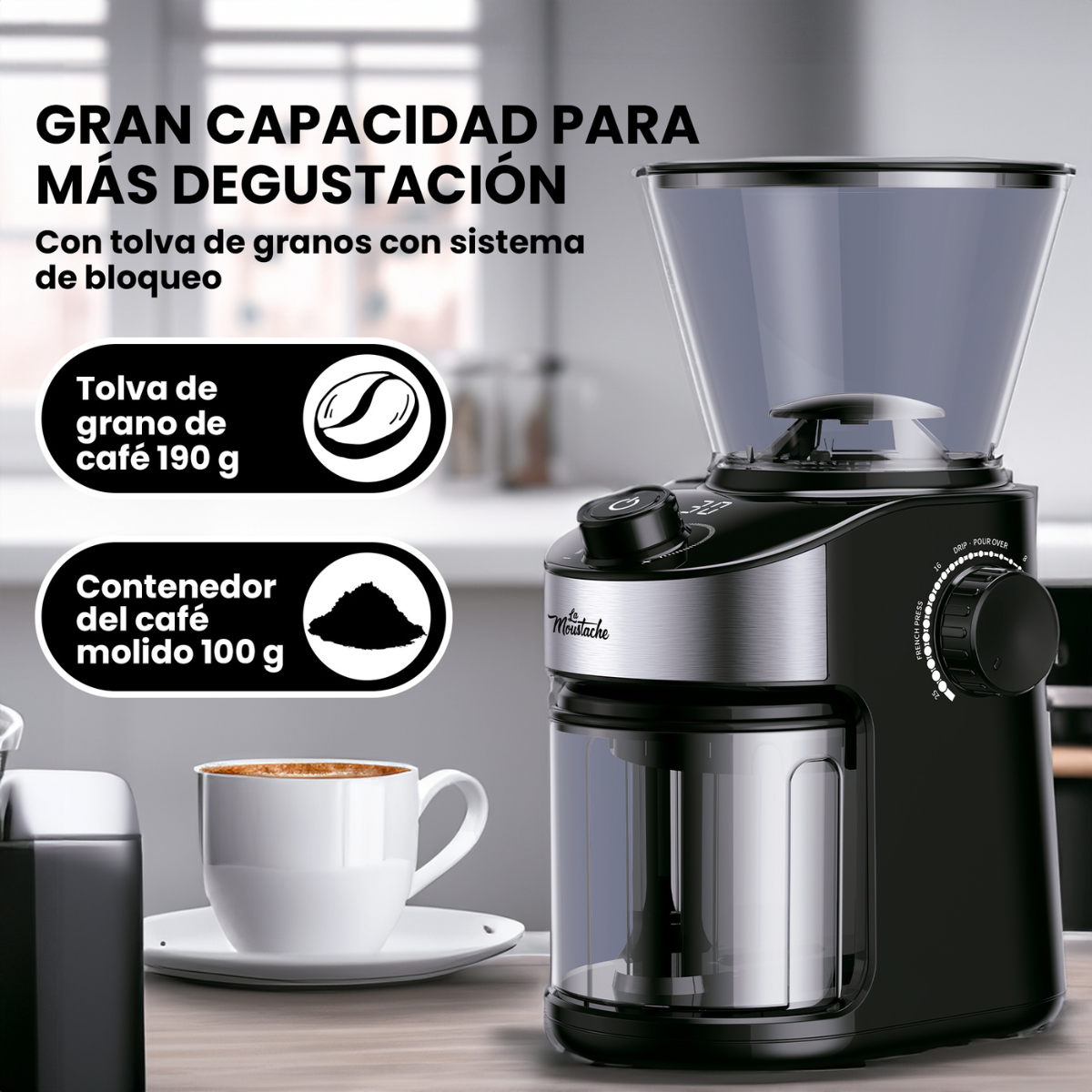 Un molinillo de café negro y plateado con ilustraciones de granos de café y café molido.