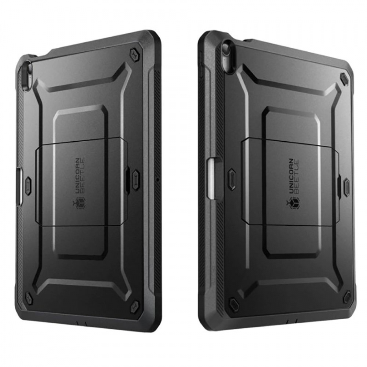 Schwarze Tablet-Hülle. Robustes Design, sichtbares Branding. Die Hülle hat verstärkte Ecken und eine Schutzhülle.