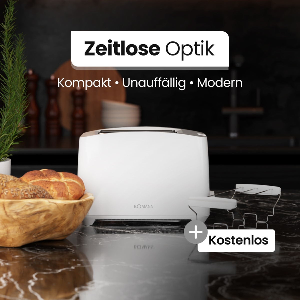 Biały toster na czarnej powierzchni z tekstem 'Zeitlose Optik'. Bochenki chleba w drewnianej misce, gratis.