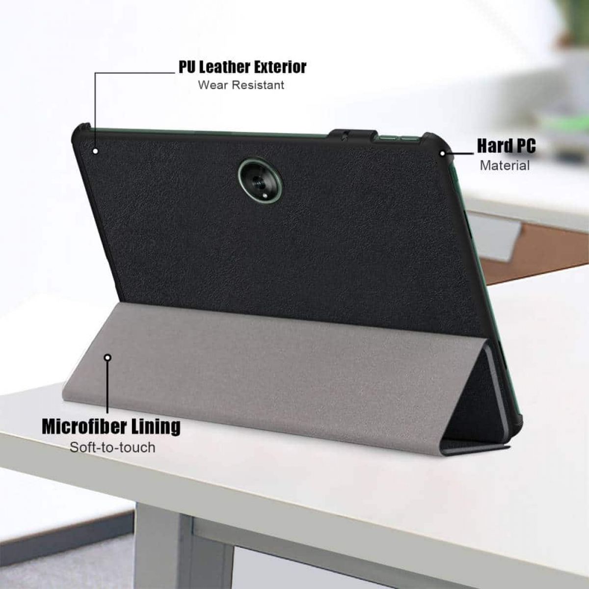 Eine schwarze Tablethülle. Die Innenseite ist grau. Sie hat einen schwarzen Rahmen um den Bildschirm.