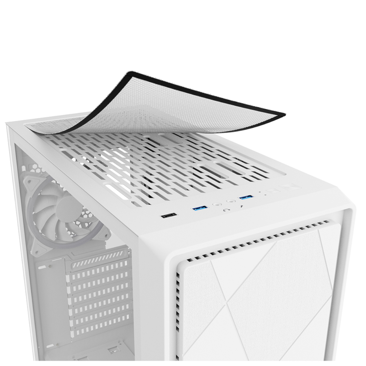 Carcasa de ordenador blanca con filtro de malla que se retira de la parte superior. Puertos USB visibles.
