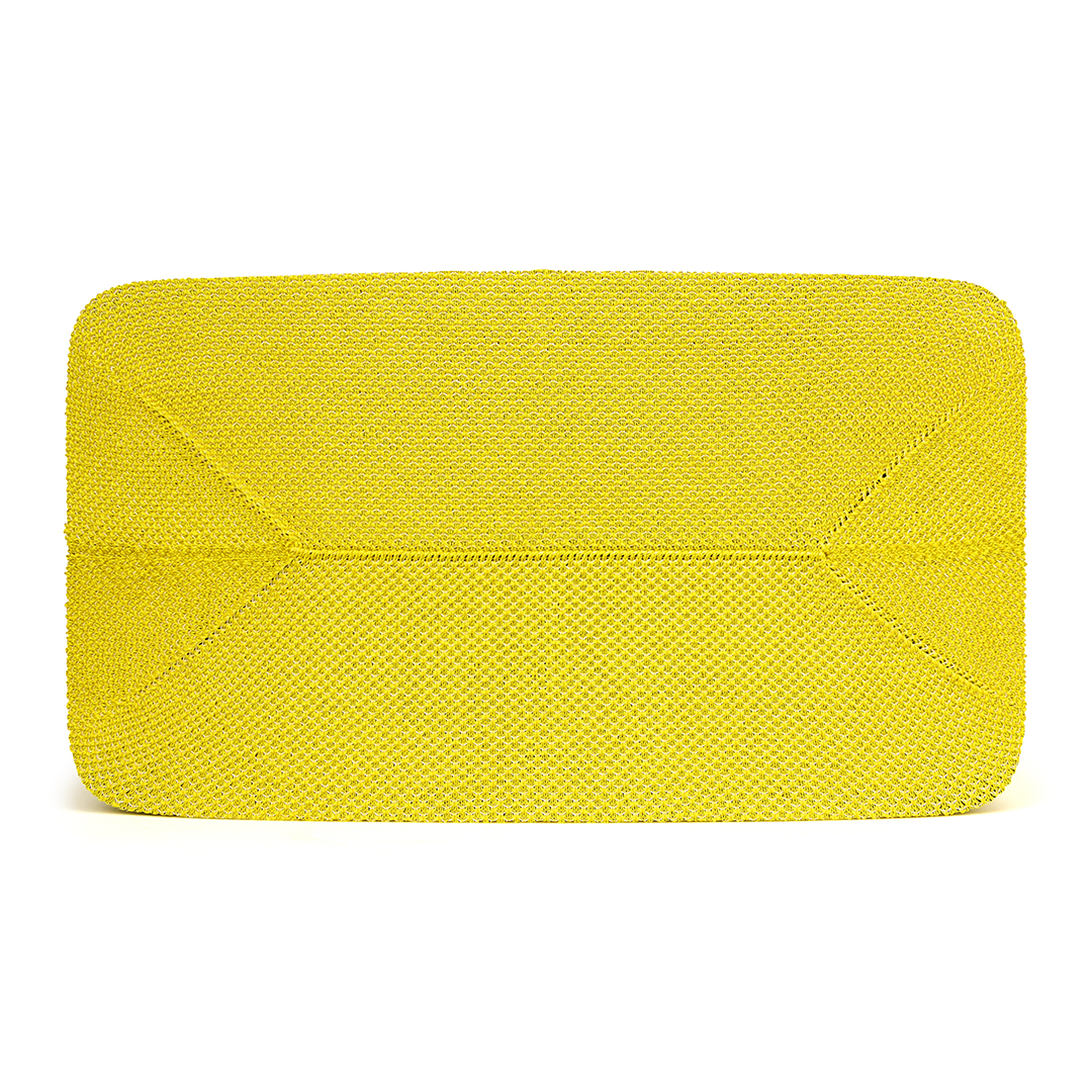 Sac jaune rectangulaire avec une surface texturée. Vue de dessous. Fond blanc.