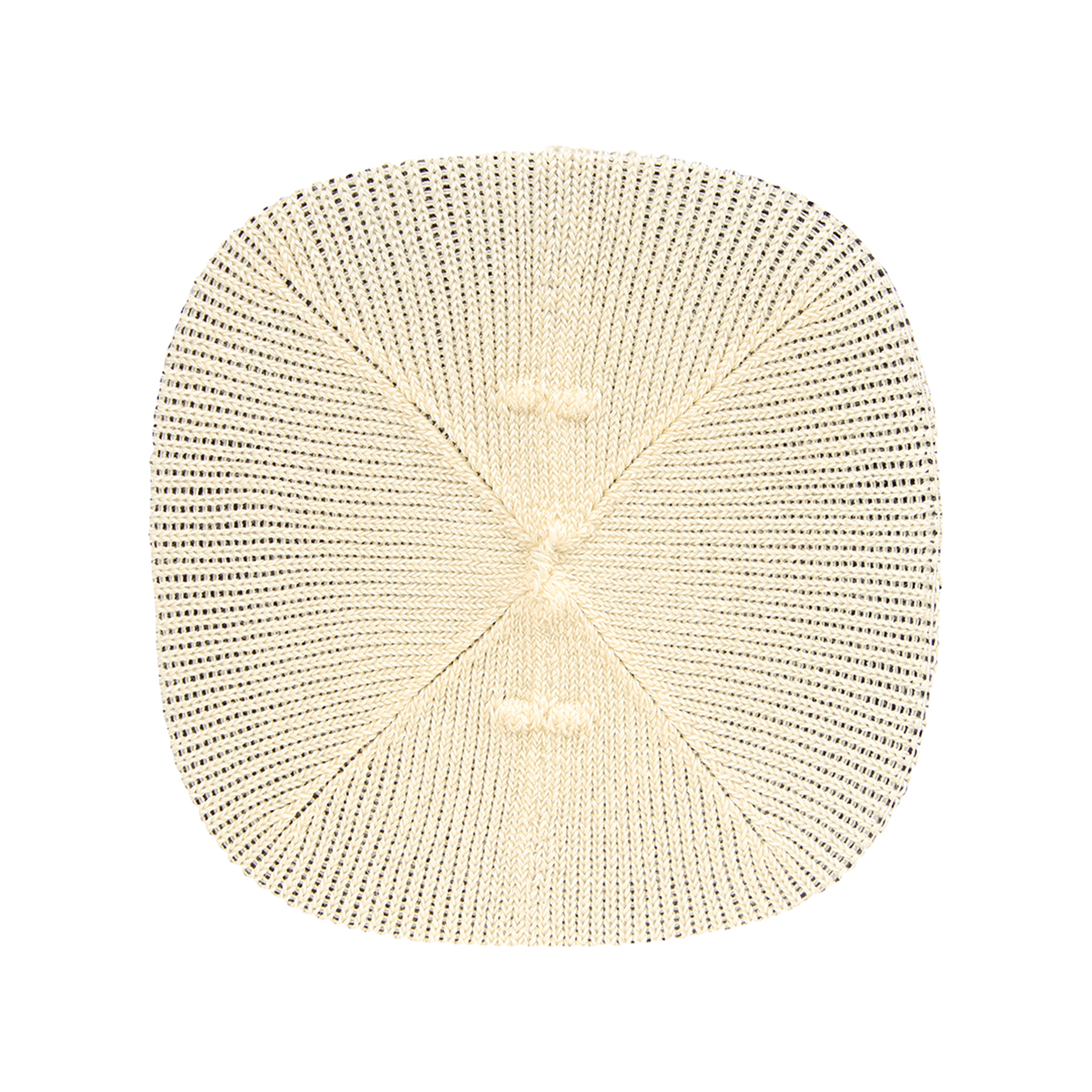 Set de table circulaire tissé, de couleur crème, avec un design texturé.
