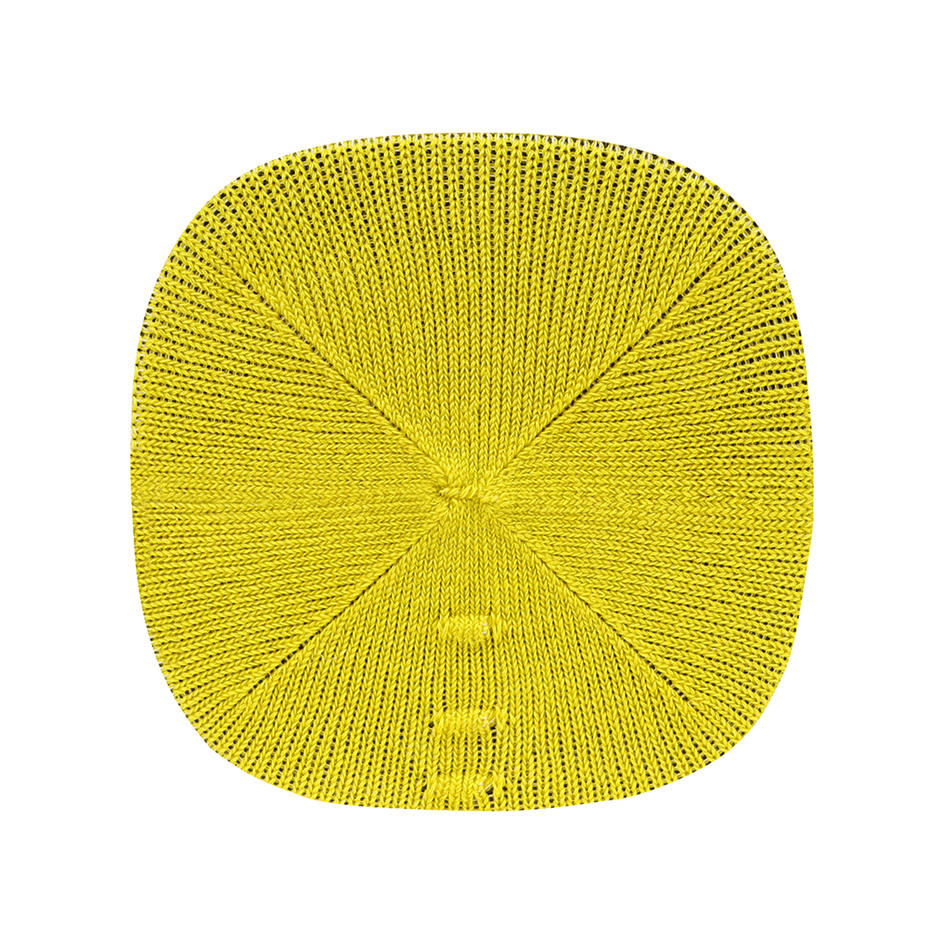 Tissu tricoté carré jaune, fond blanc.