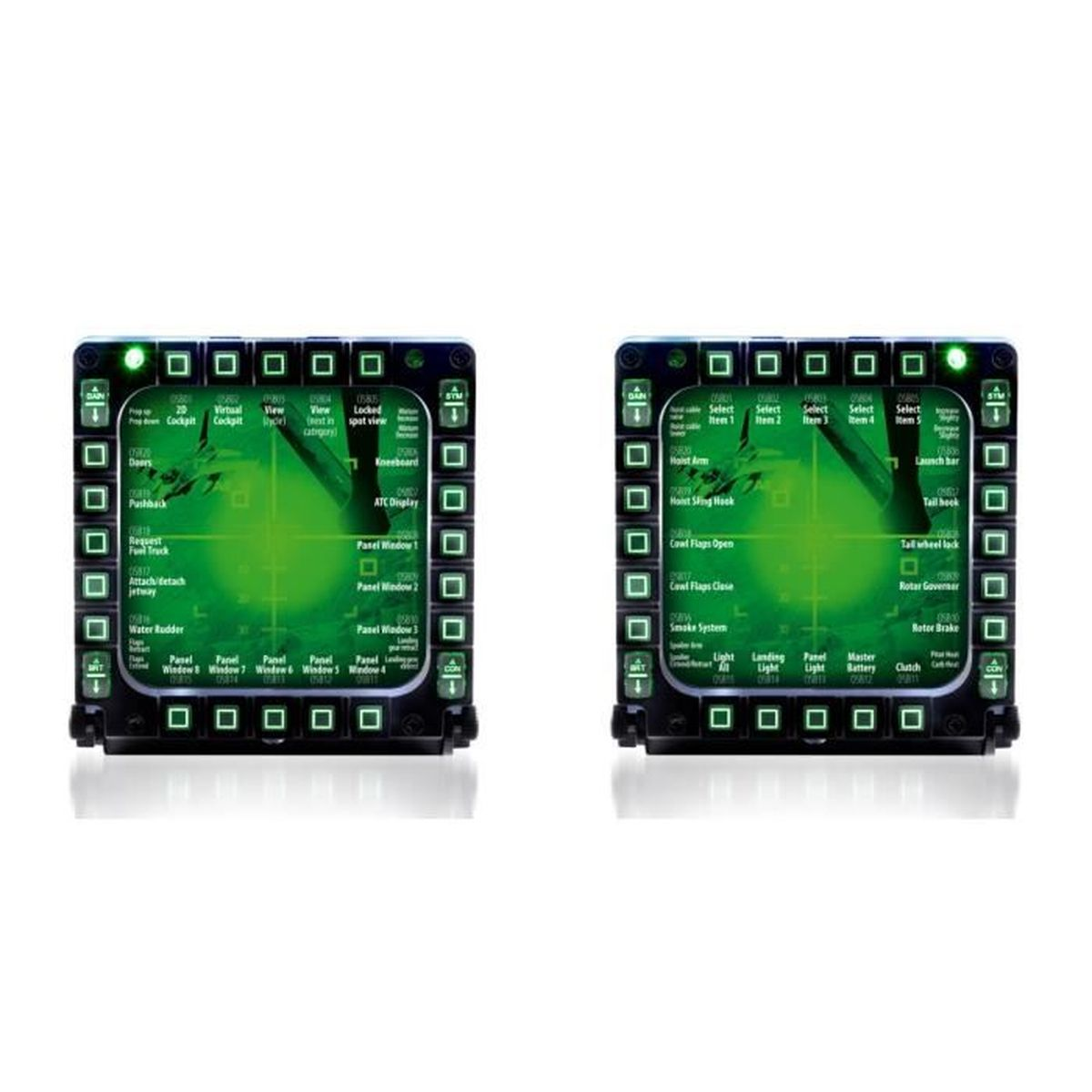 Due pannelli di controllo verdi, ciascuno con più pulsanti e display illuminati.