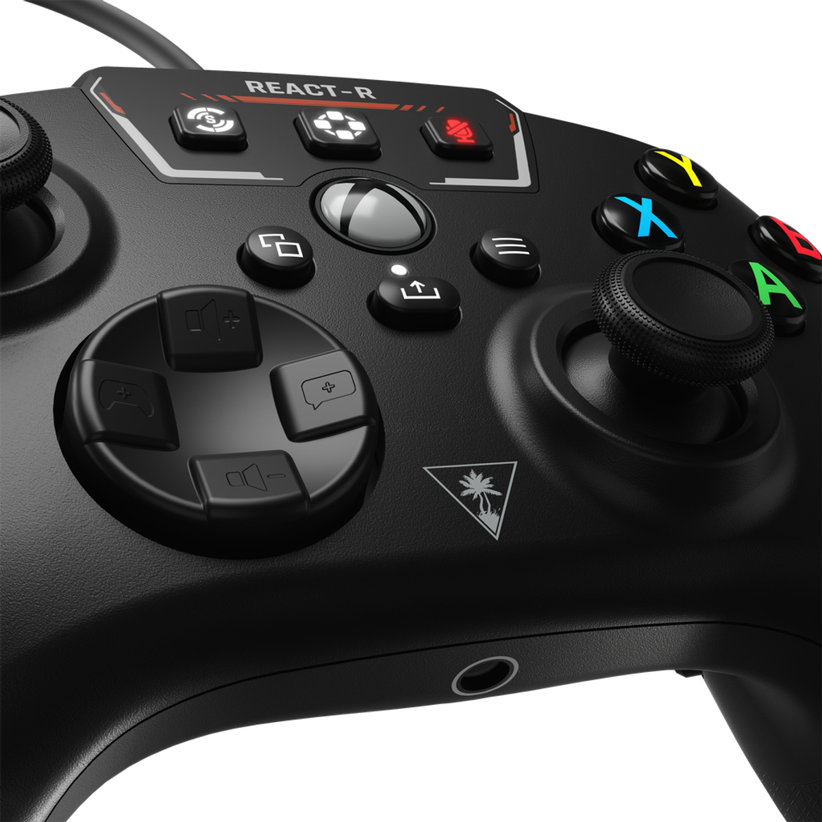 Ein schwarzer Gamecontroller mit Knöpfen. Er hat ein Steuerkreuz und Joysticks.