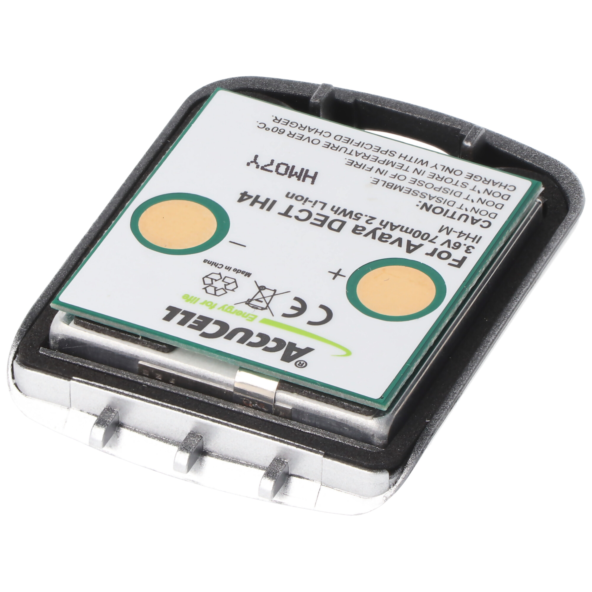 Geöffnetes Batteriegehäuse mit Batteriezelle im Inneren. Textetiketten sind sichtbar.