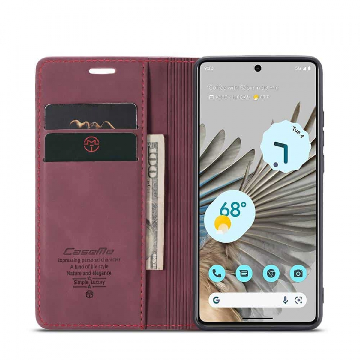 Eine rote Handyhülle mit Telefon und Karten im Inneren. Das Telefon zeigt einen Startbildschirm.