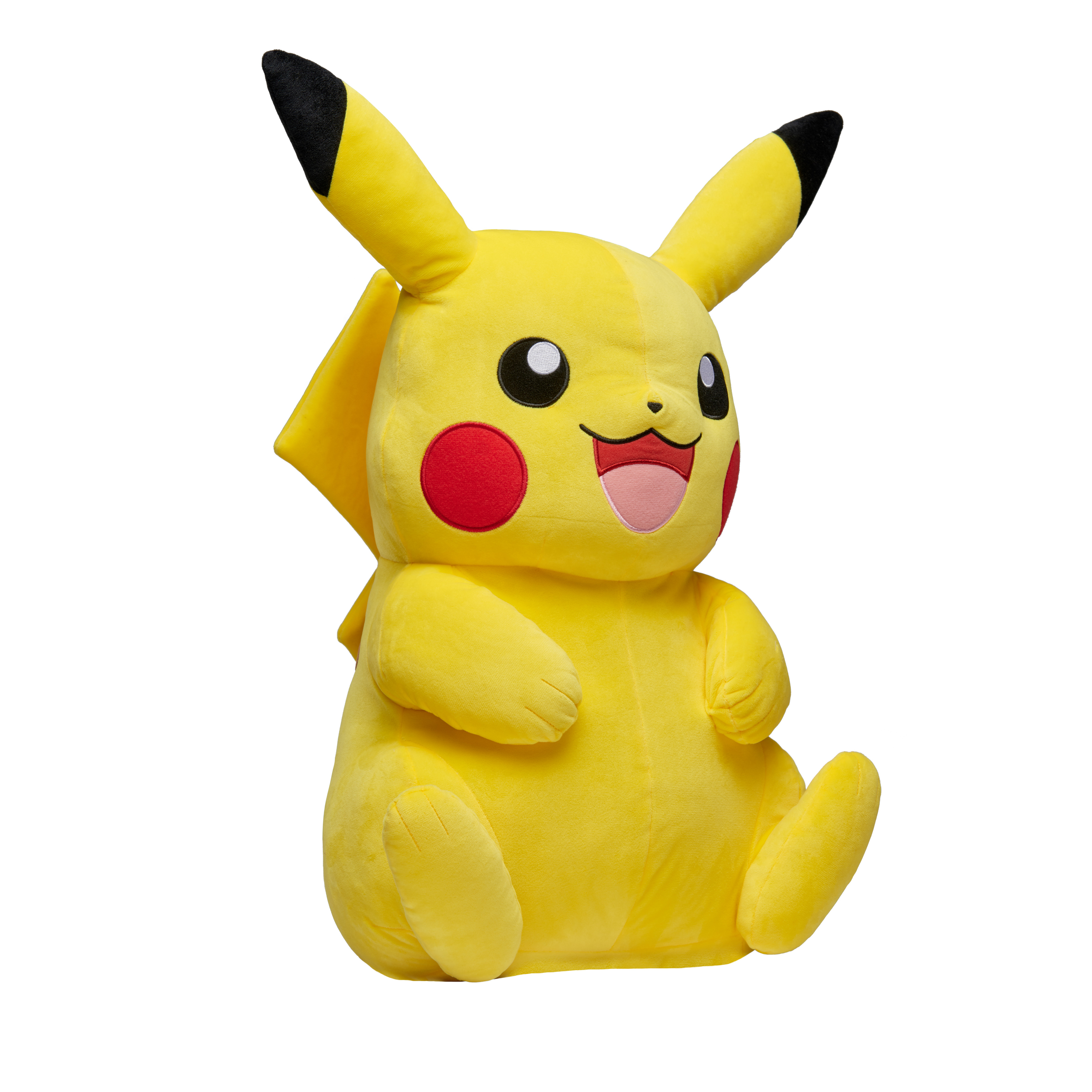 Ein großes Pikachu-Plüschtier sitzt aufrecht. Es hat einen gelben Körper, rote Wangen und schwarzspitzige Ohren.