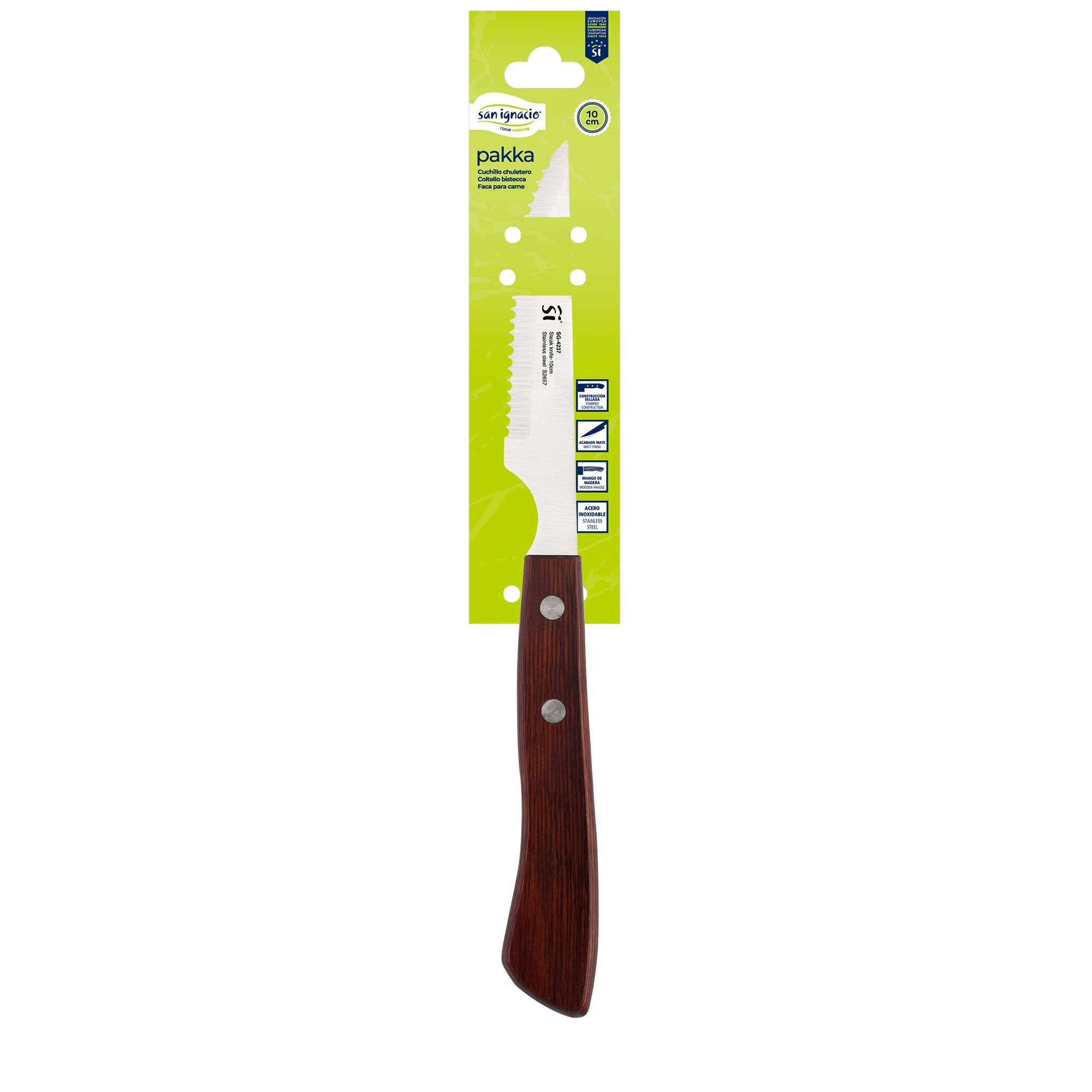 Un cuchillo de cocina nuevo con mango de madera marrón y hoja dentada, empaquetado sobre fondo blanco.