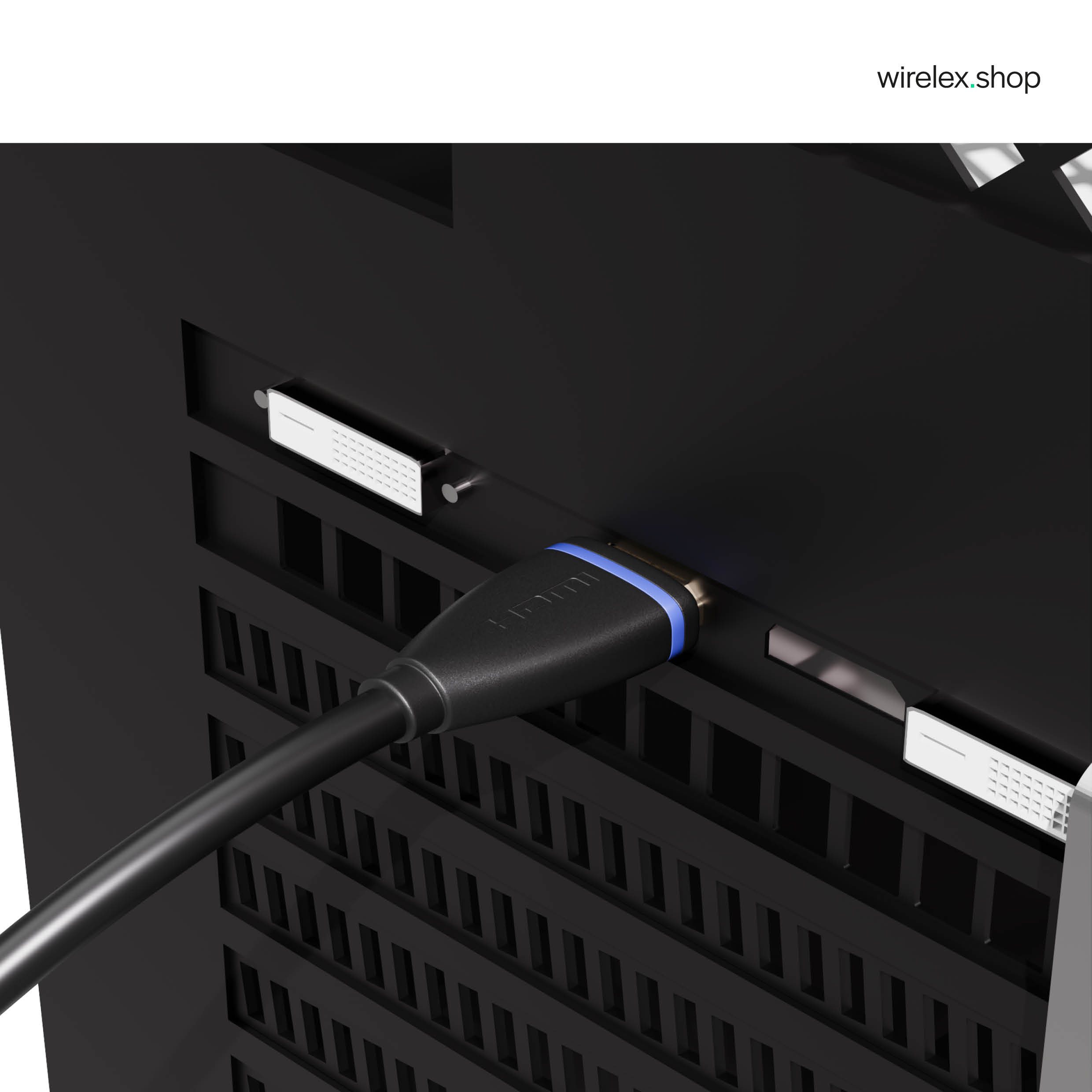Ein schwarzes Kabel, das in die Rückseite eines Computers eingesteckt ist. Der Anschluss ist blau.