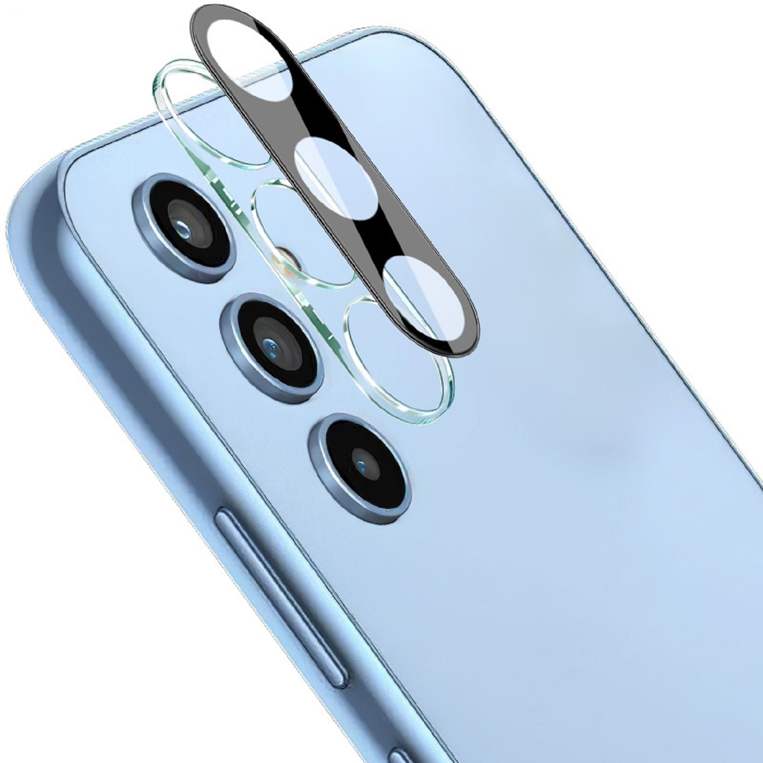 Ein hellblaues Telefon mit drei Kameras und einem Objektivschutz auf der Rückseite.