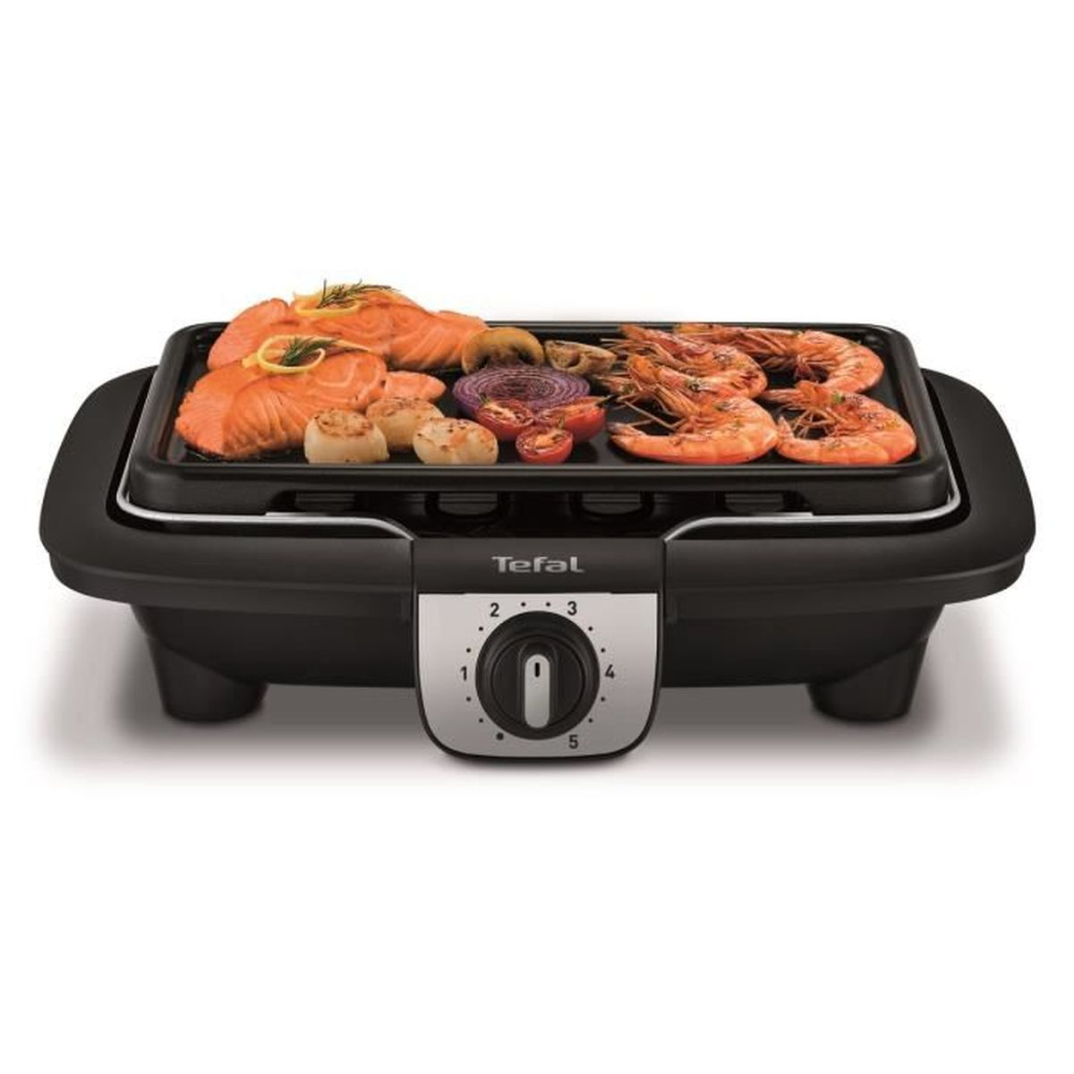 Elektrischer Grill mit Meeresfrüchten und Gemüse. Schwarze Basis, silberne Steuerung, weißer Hintergrund.