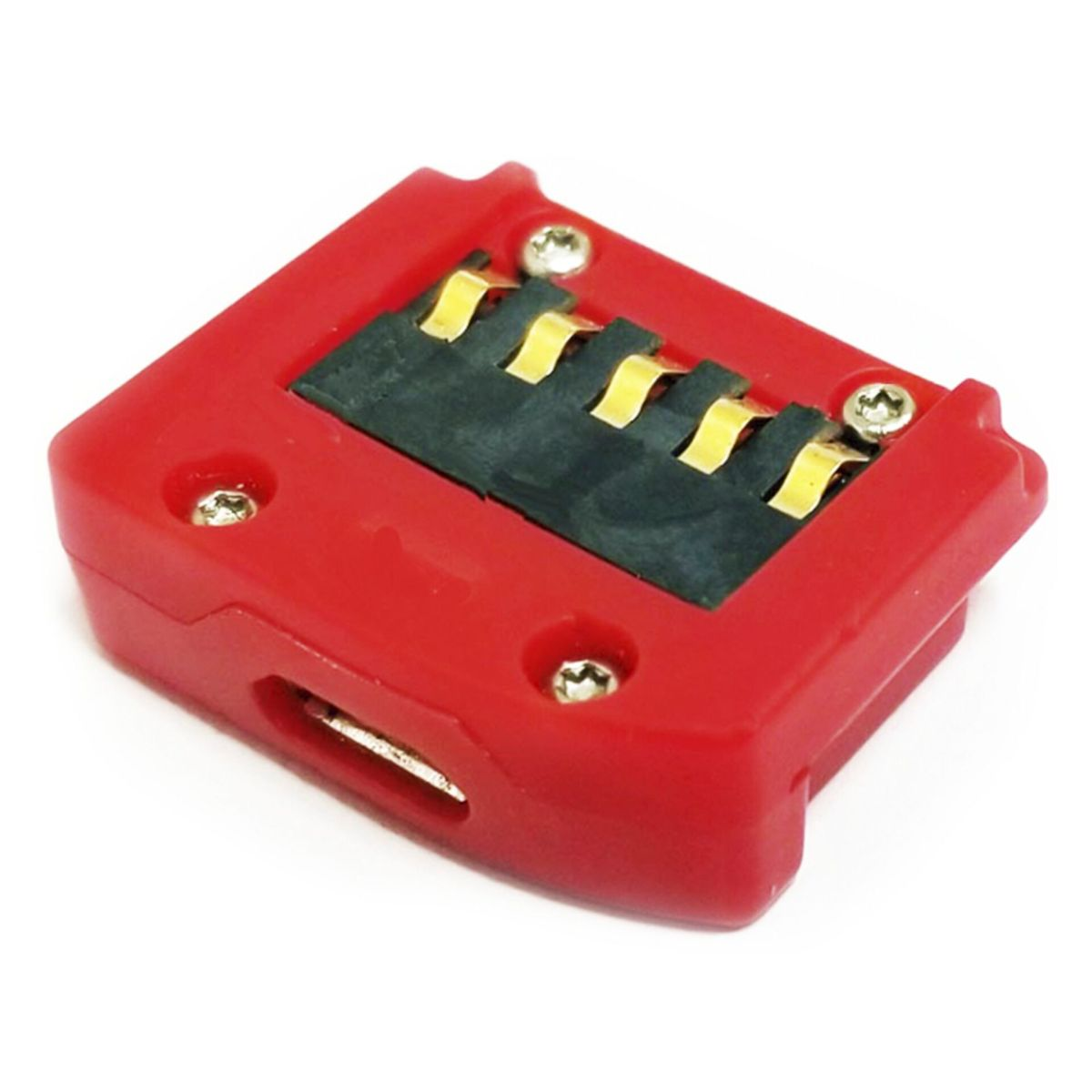 Roter Kunststoff-Batterieanschluss mit Goldkontakten. Weißer Hintergrund.