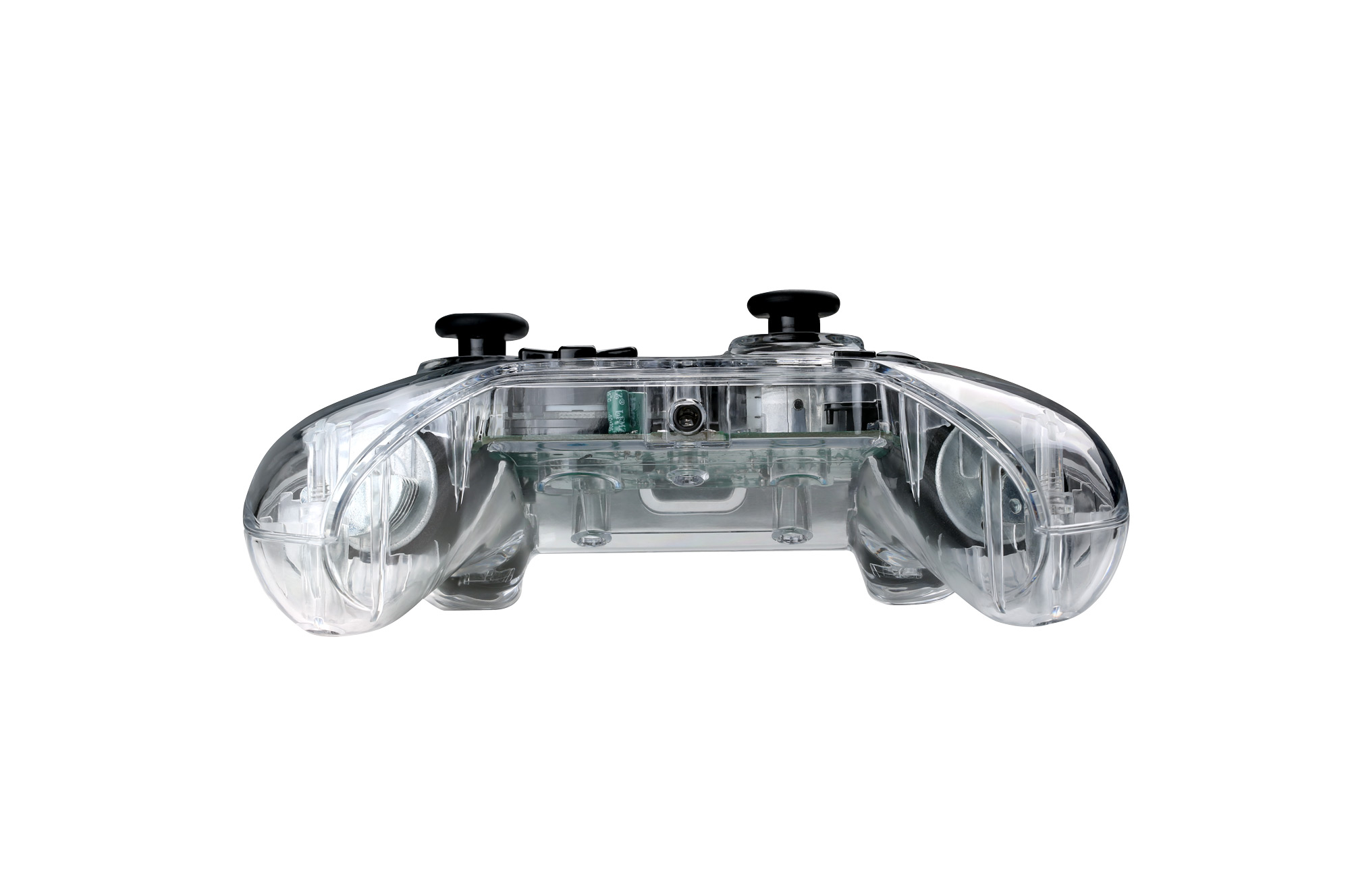 Ein transparenter Game-Controller mit sichtbaren internen Komponenten vor weißem Hintergrund.