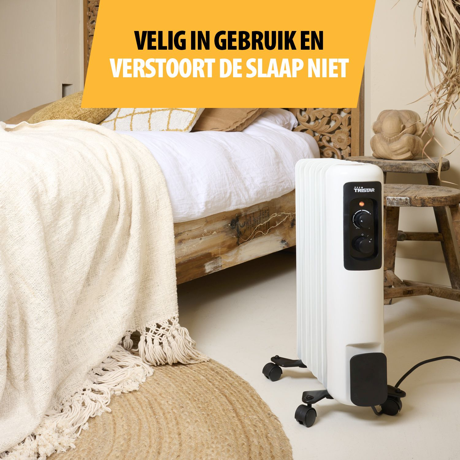 Ein weißer Heizkörper in einem Schlafzimmer. Text oben: Sicher in der Anwendung und stört den Schlaf nicht.