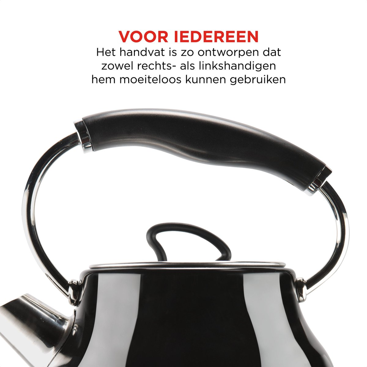Zwarte waterkoker met een handvat, chromen details en een gebogen tuit.