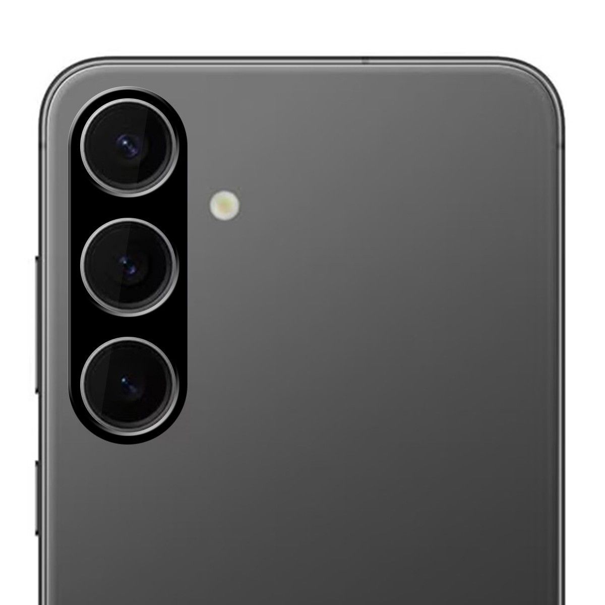 Una vista ravvicinata della parte posteriore di un telefono con tre obiettivi della fotocamera e un flash.