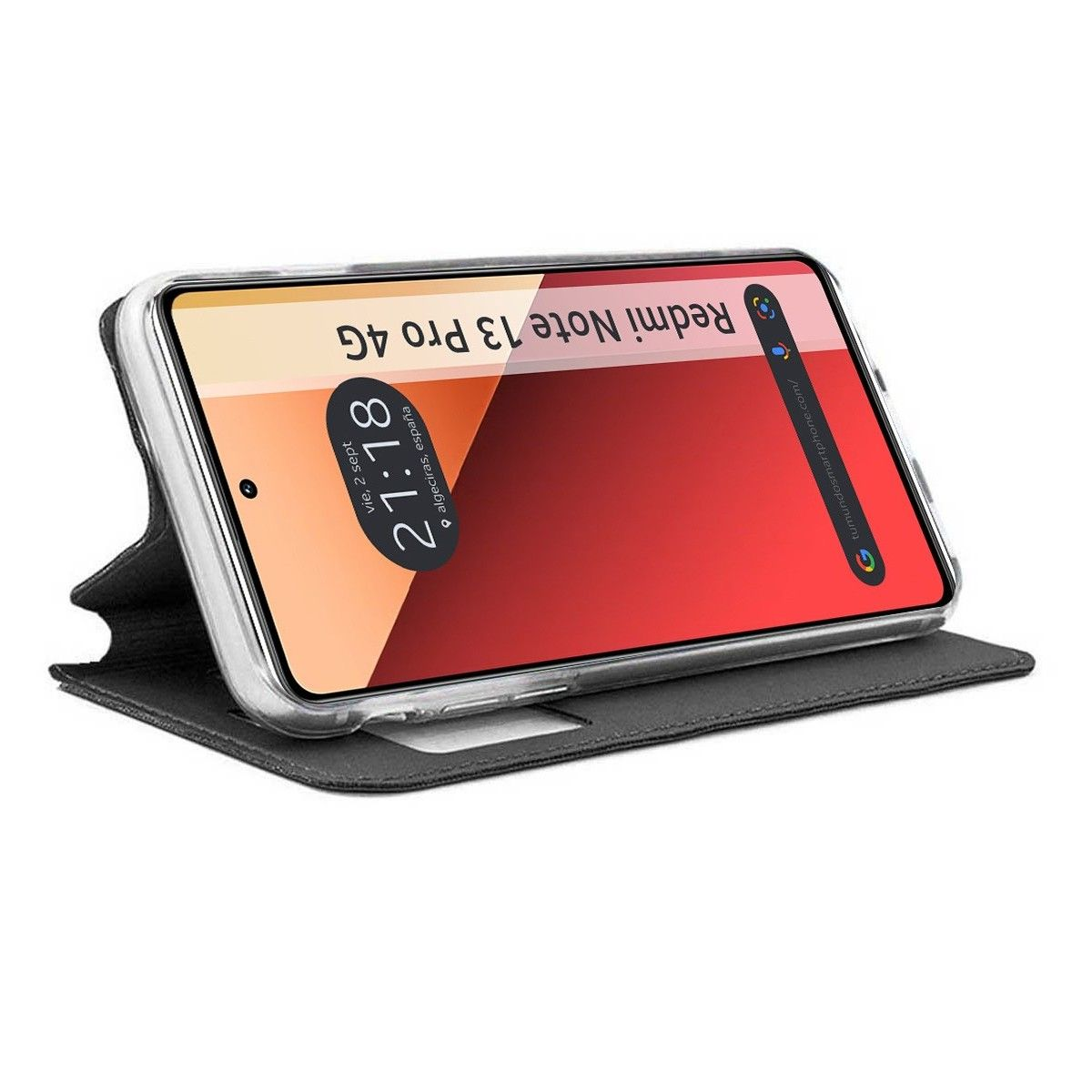 Smartphone in custodia a portafoglio nera. Il telefono mostra data e posizione.