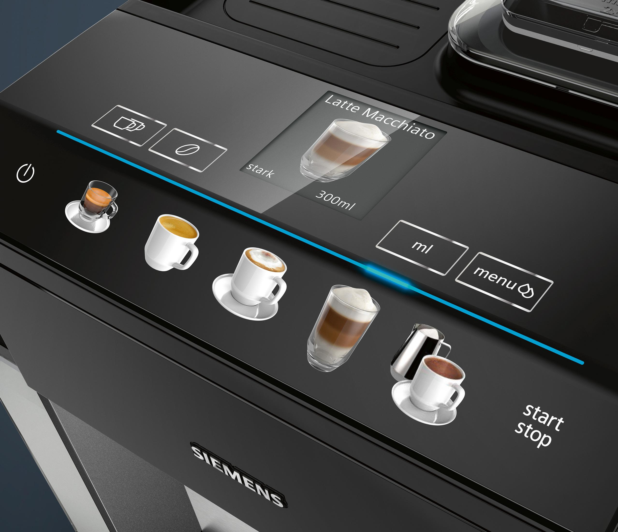 Bedienfeld der Kaffeemaschine. Zeigt Latte Macchiato, ml und andere Getränkeoptionen.