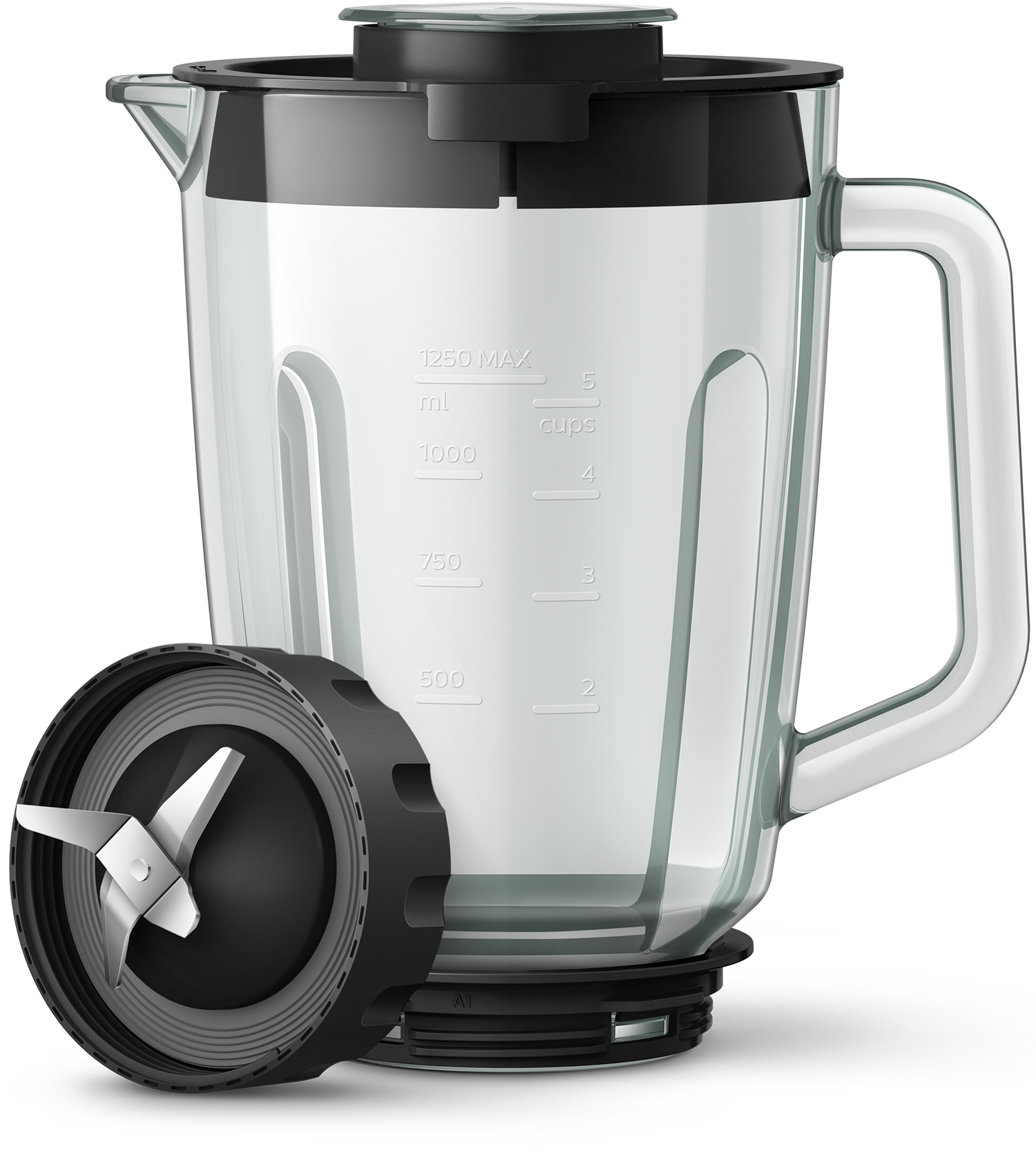 Blender ze szklanym pojemnikiem i czarnym mocowaniem ostrza. Pojemnik ma oznaczenia objętości i srebrny uchwyt.