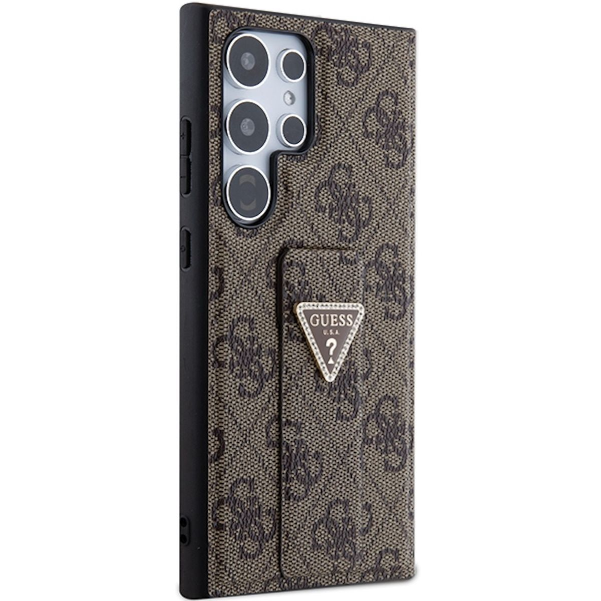 Braune Handyhülle mit Guess-Logo und Kameraausschnitt. Das Telefon ist in der Hülle.