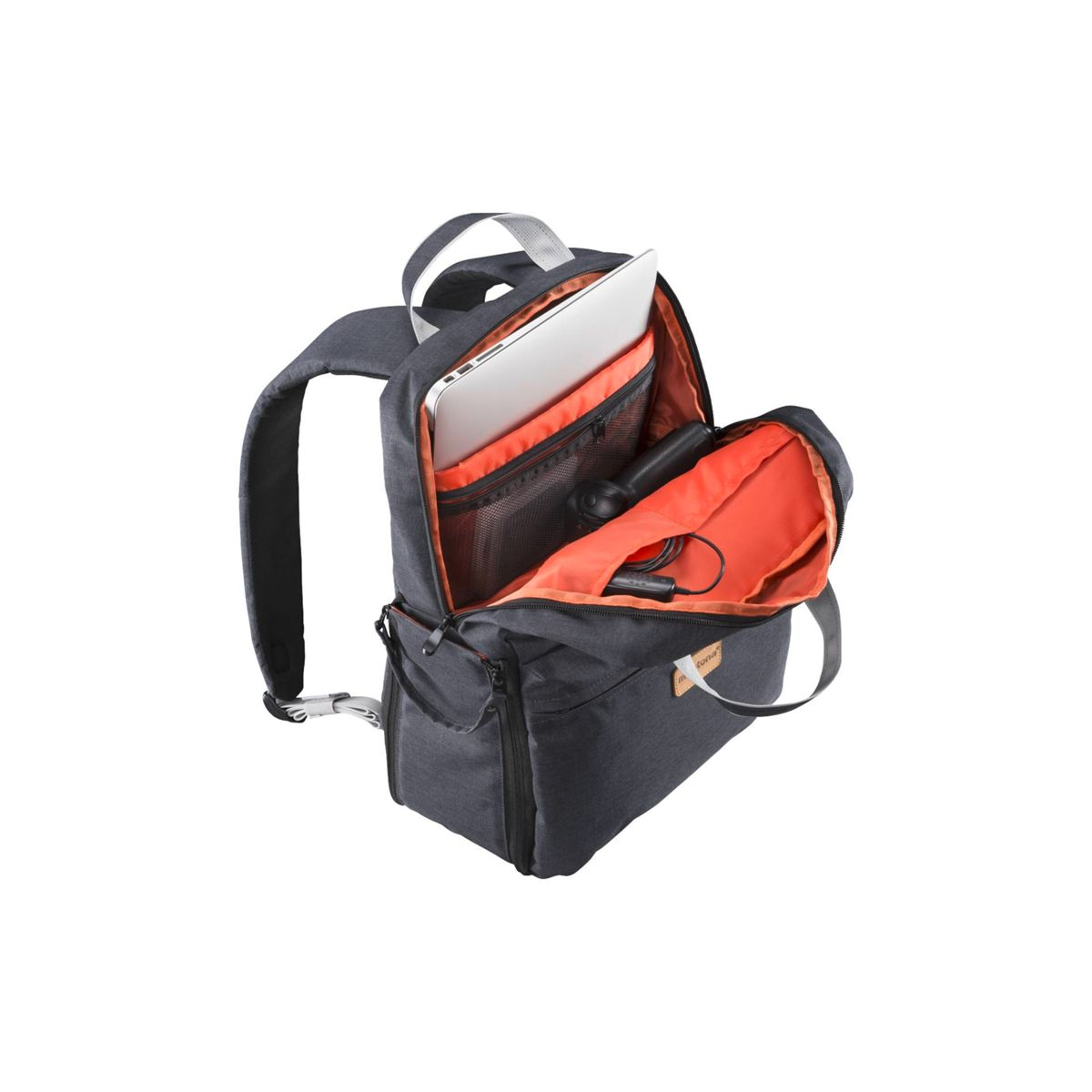 Offener Rucksack mit Laptop, Zubehör und orangefarbenem Innenraum. Graue Außenseite.