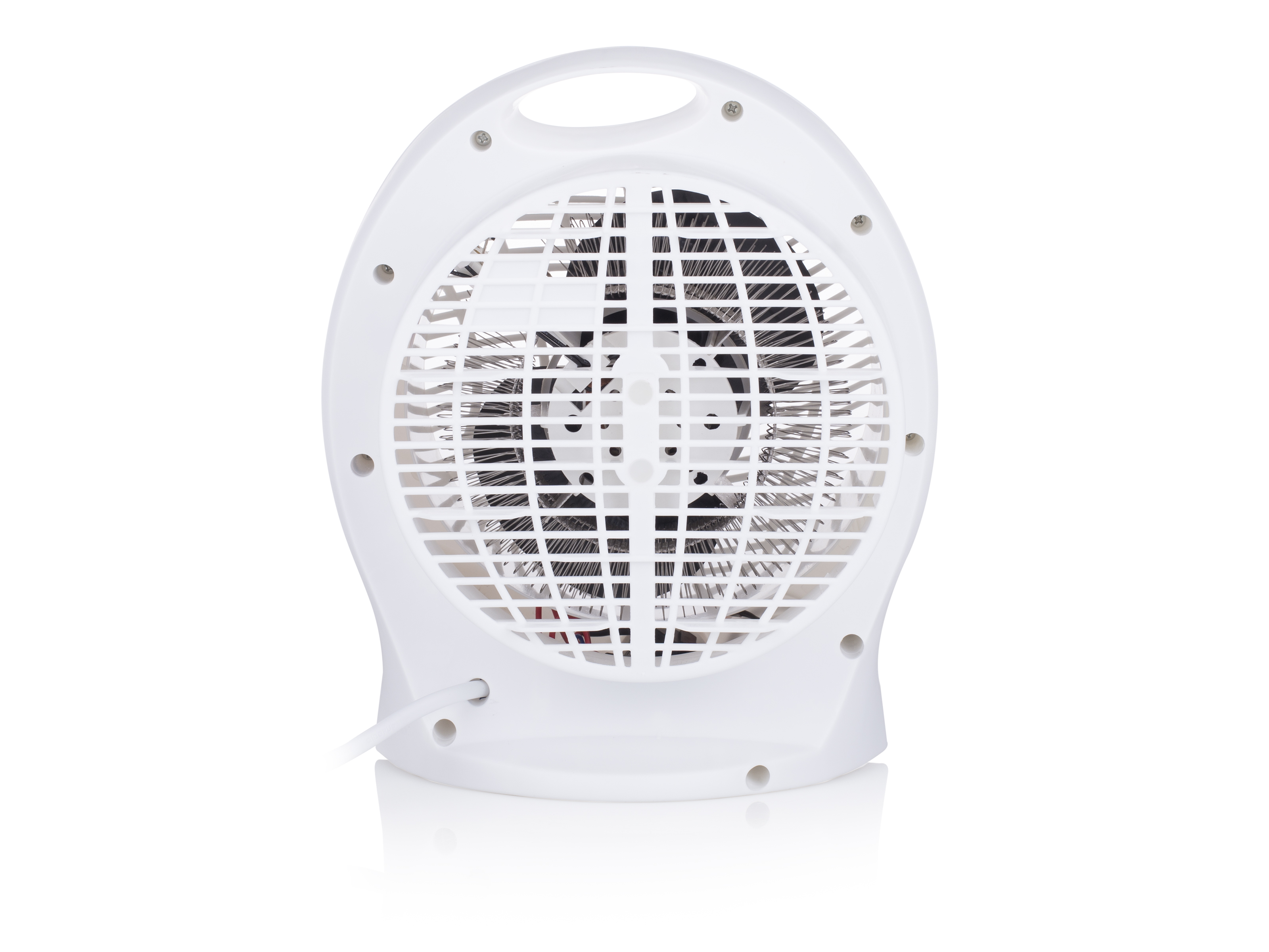 Ventilatore elettrico bianco, vista frontale. Ha una maniglia e una griglia protettiva.
