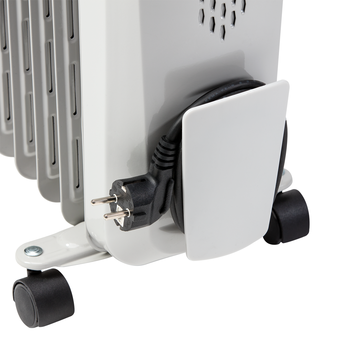 Riscaldatore elettrico bianco con cavo di alimentazione nero avvolto attorno a un supporto laterale.