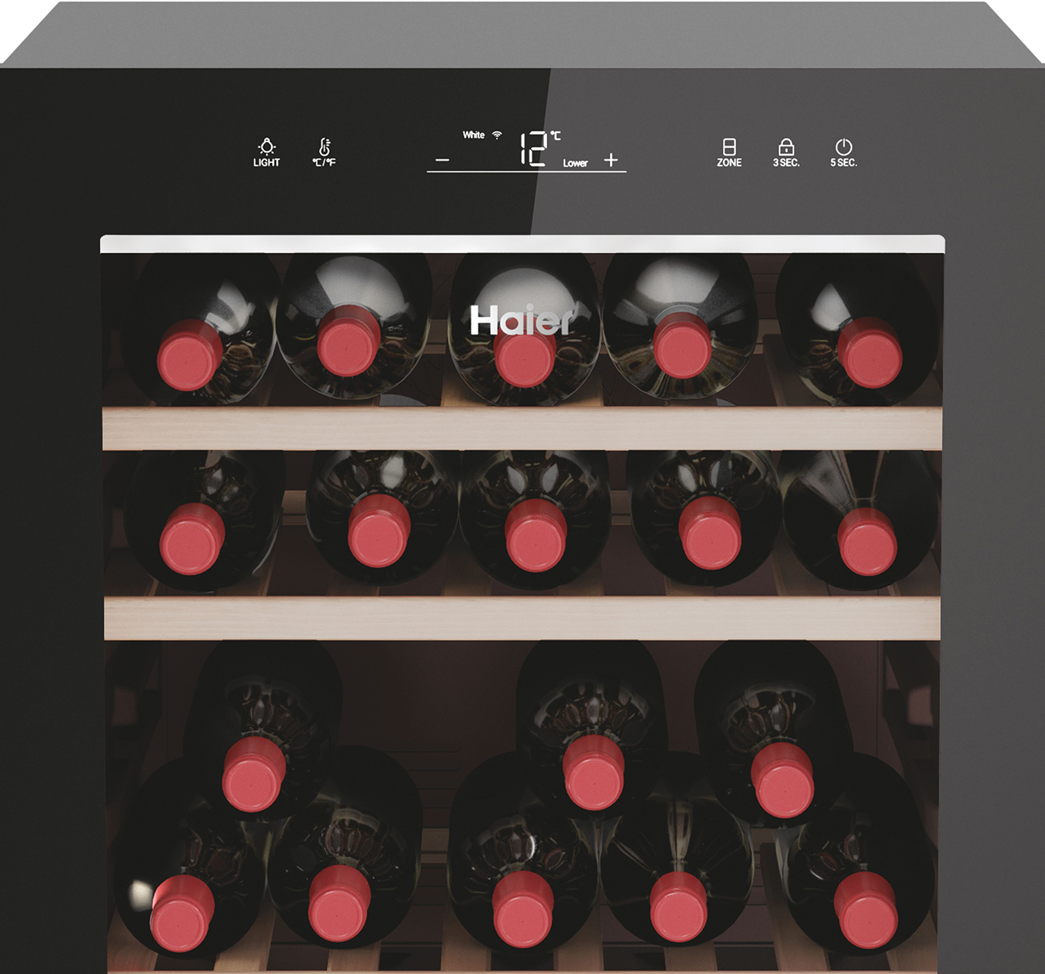 Een Haier wijnkoeler met rijen wijnflessen en een digitaal display met temperatuurinstellingen.