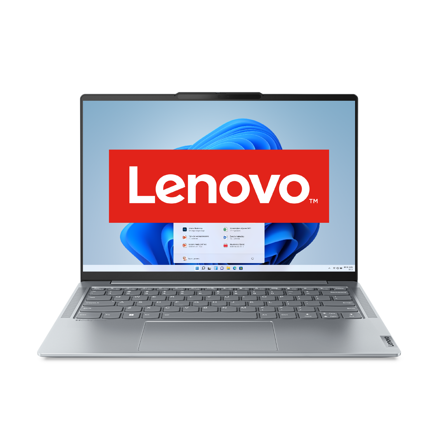 Ordinateur portable argenté ouvert avec le logo Lenovo à l'écran.